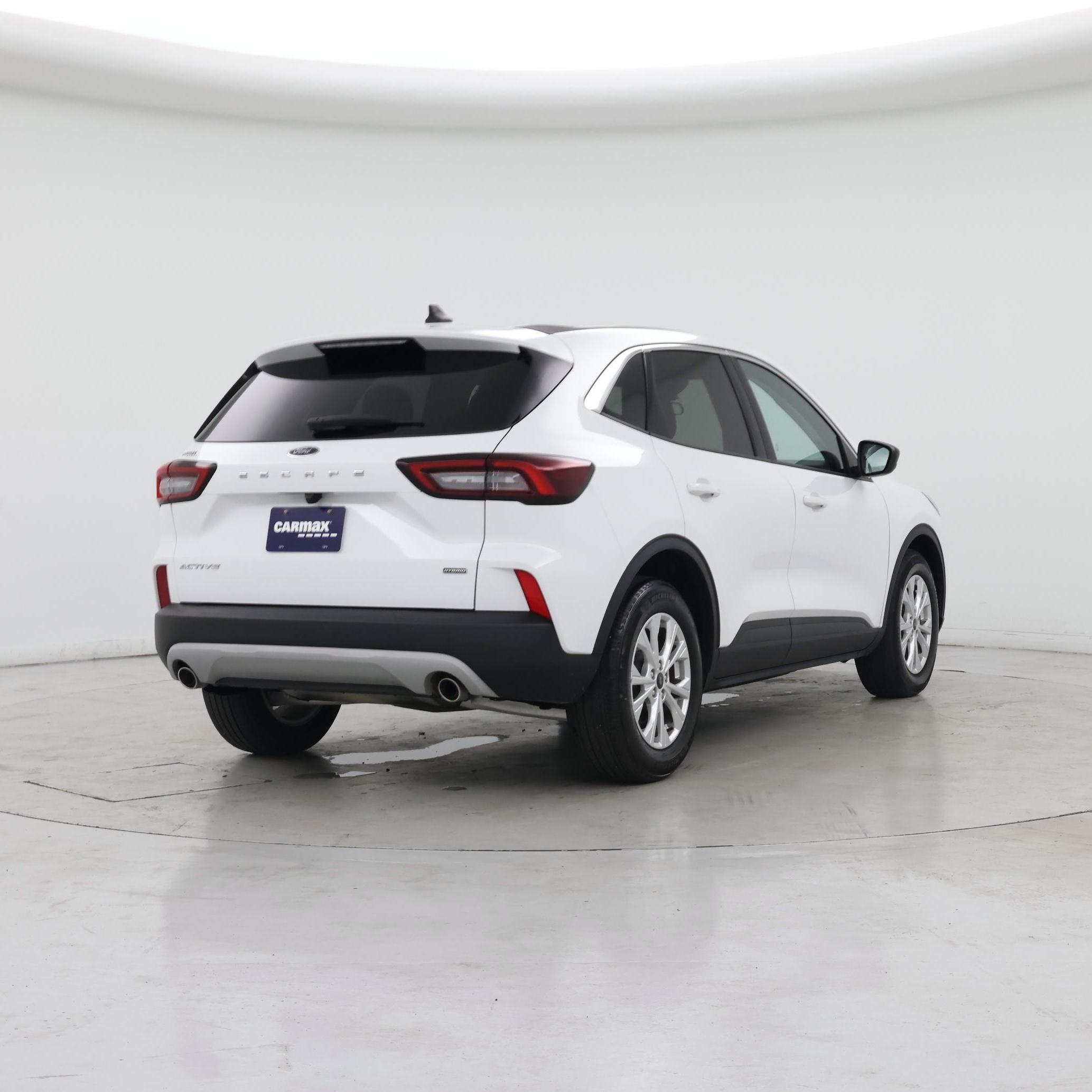 Thumbnail: 2023 Ford Escape - 8