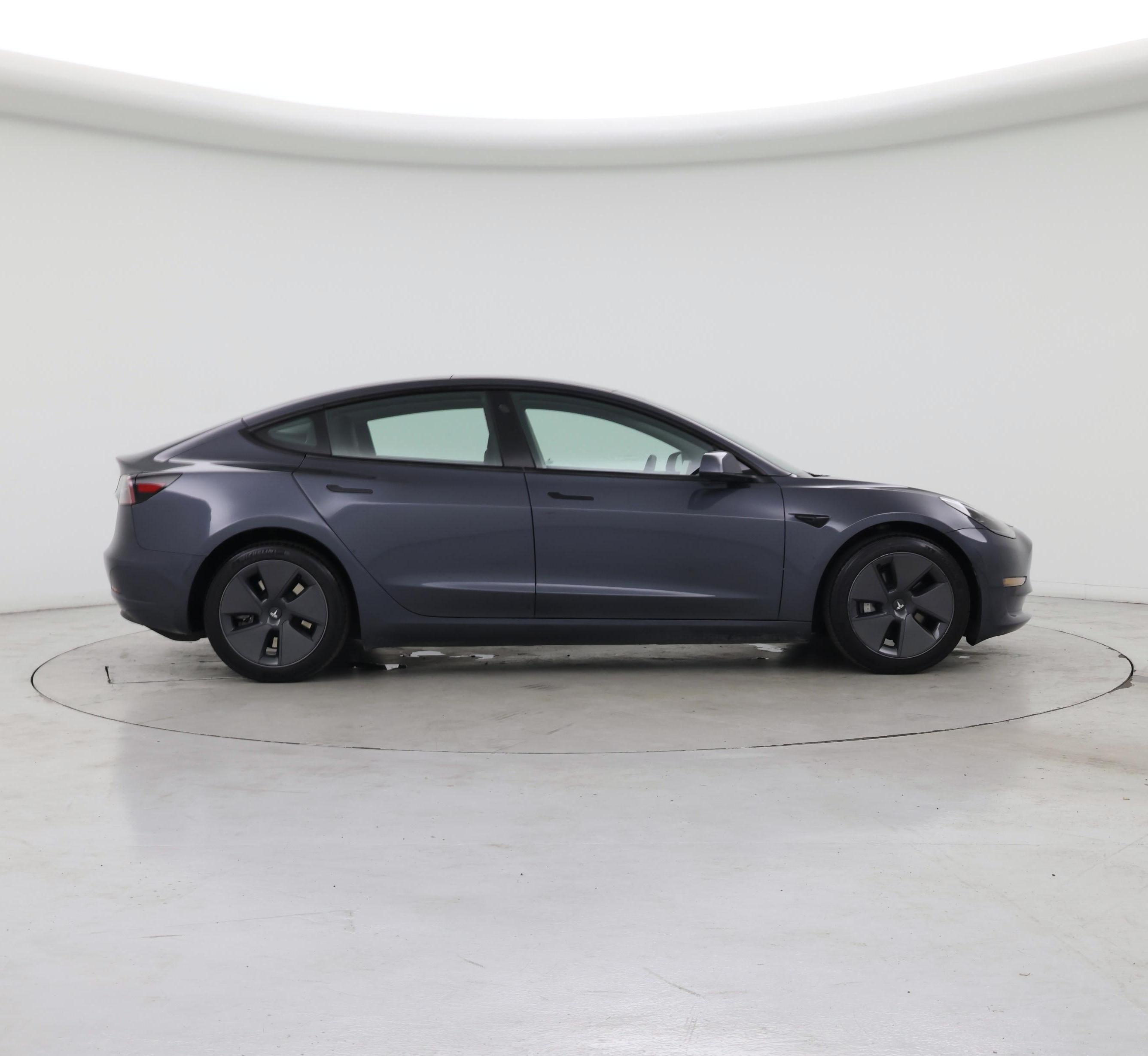 Thumbnail: 2023 Tesla Model 3 - 7