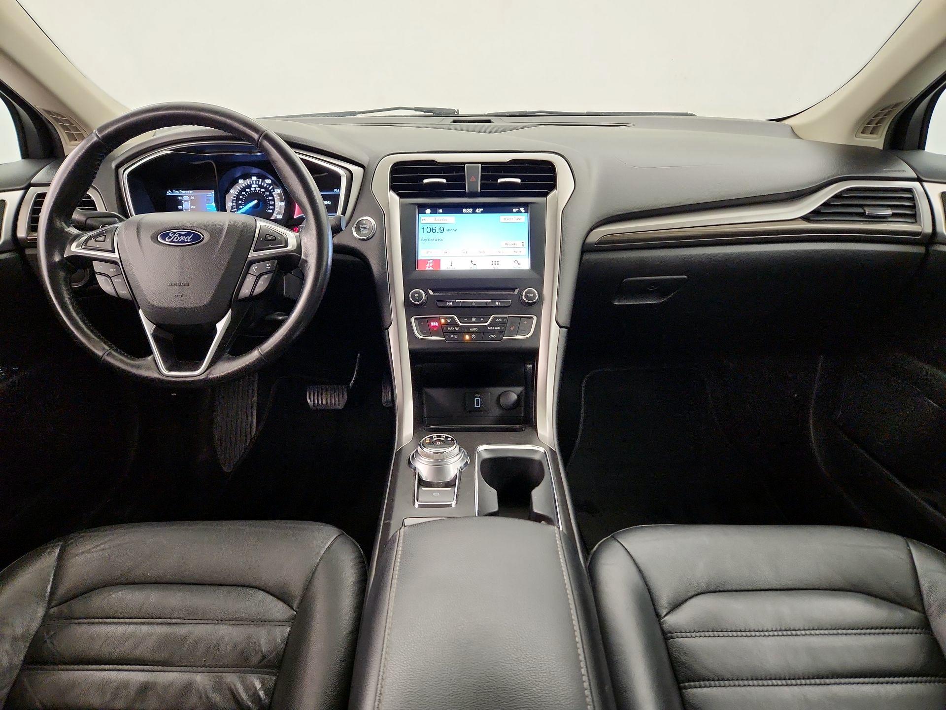 Thumbnail: 2017 Ford Fusion - 9