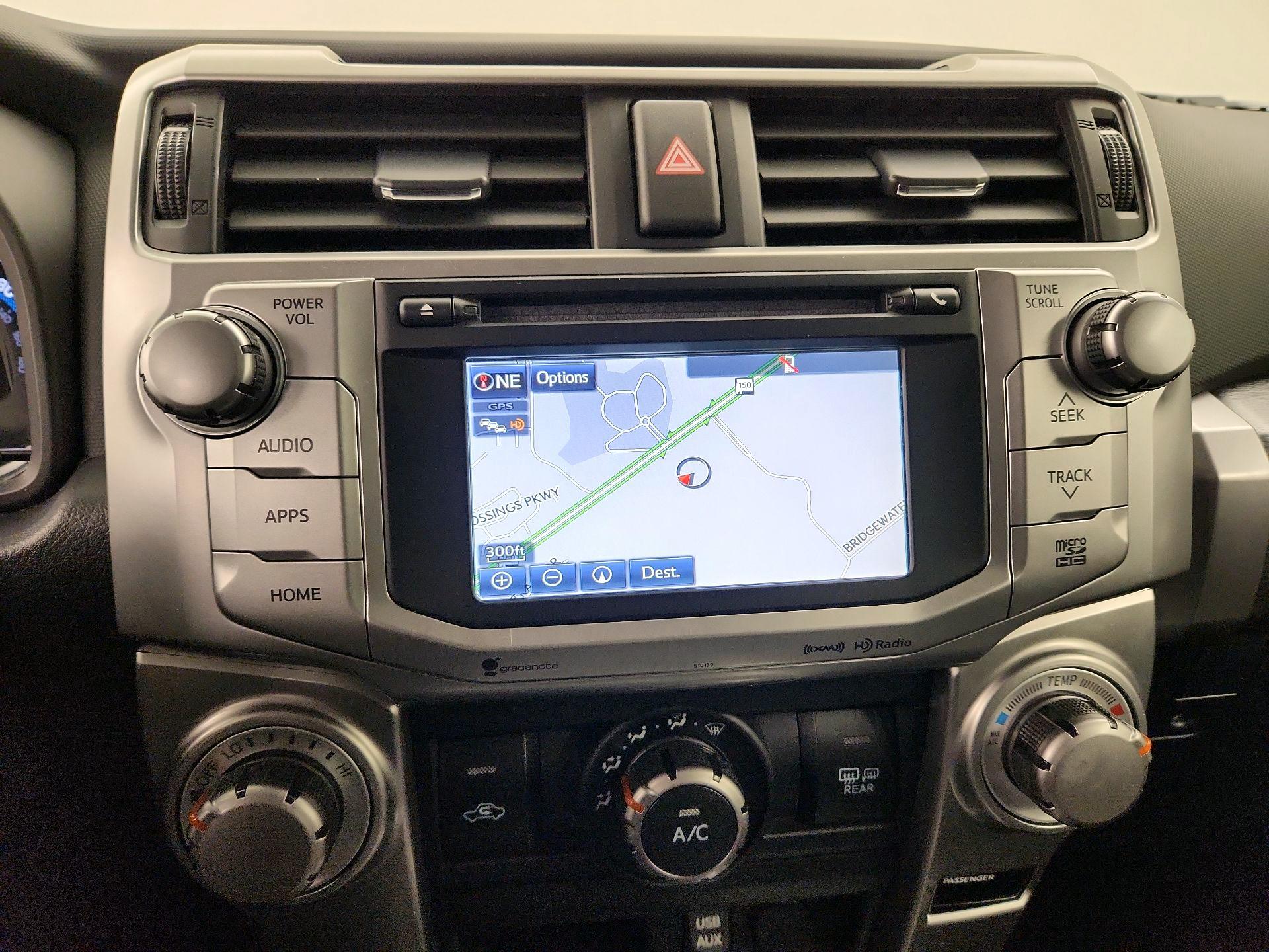 Thumbnail: 2016 Toyota 4Runner - 14