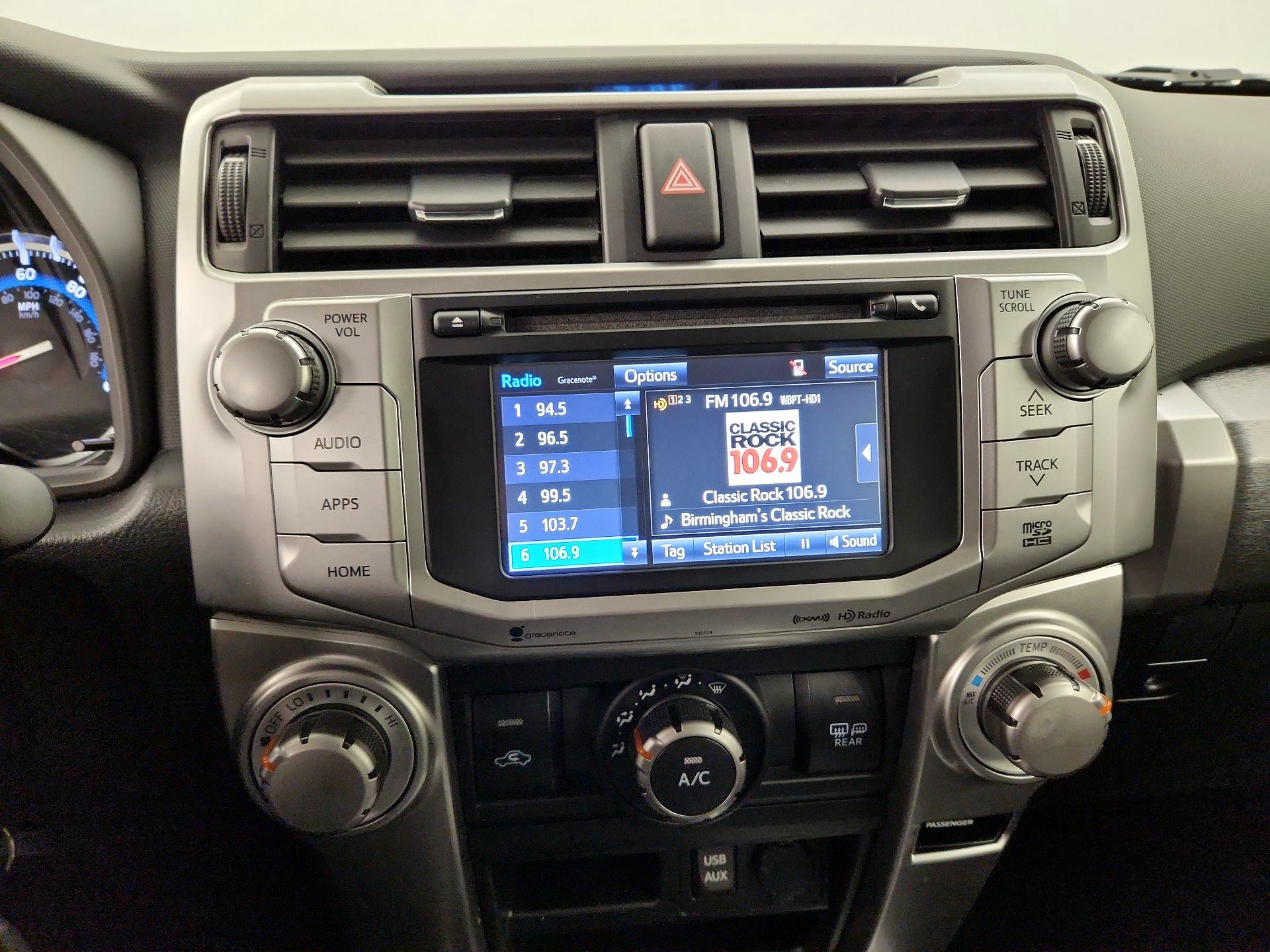 Thumbnail: 2016 Toyota 4Runner - 16