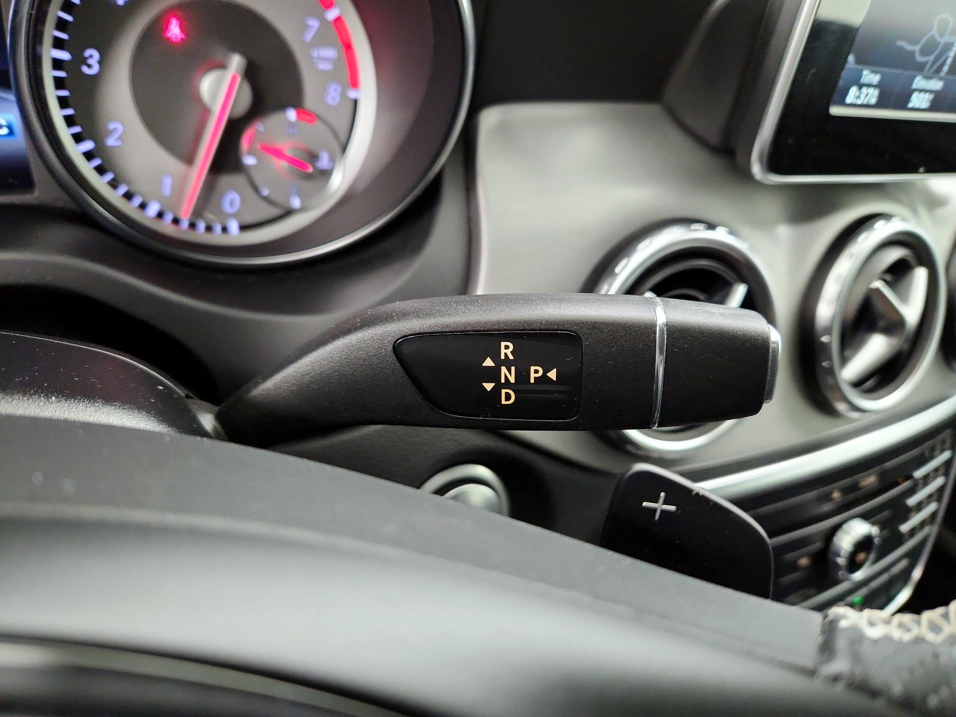 Thumbnail: 2017 Mercedes-Benz GLA - 18