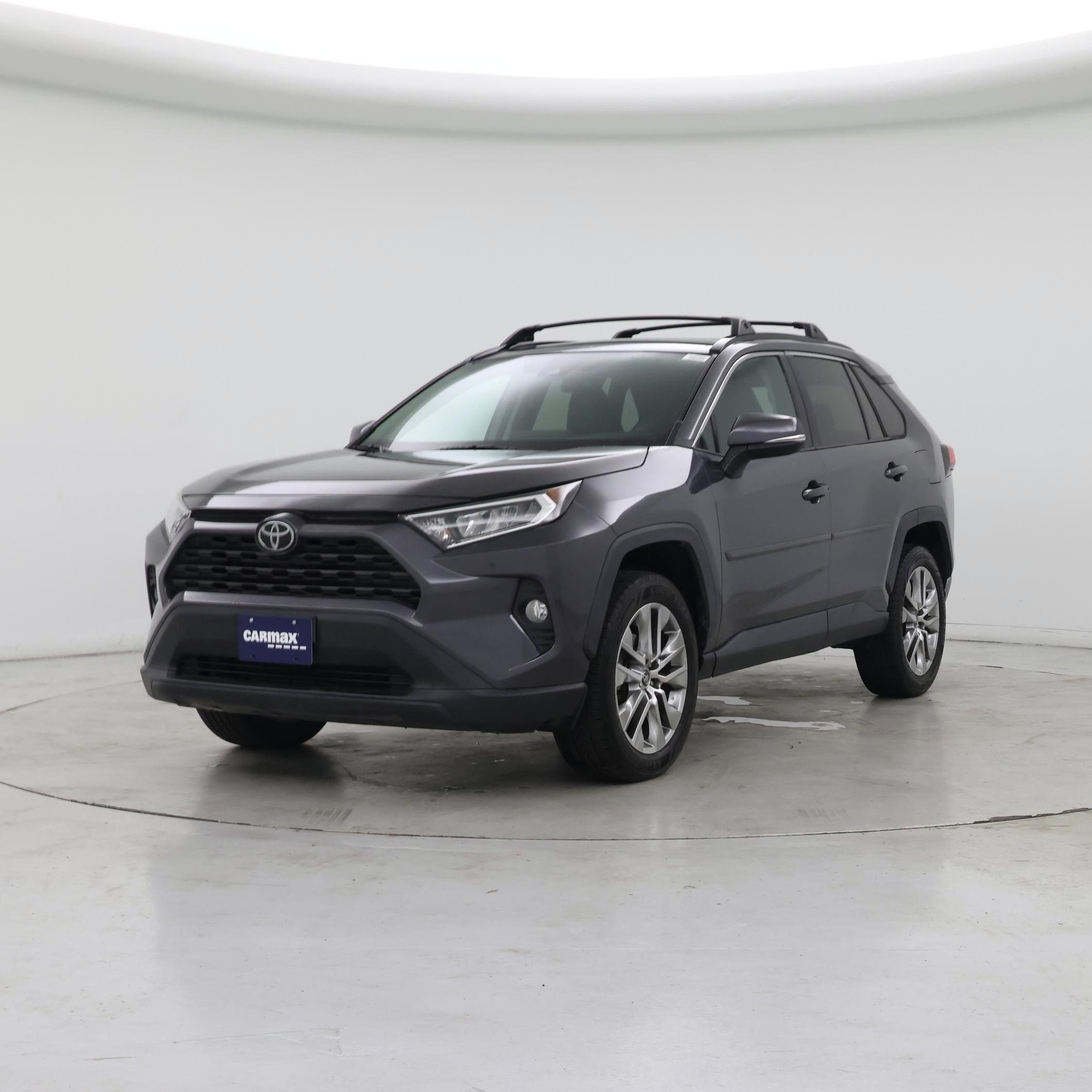 Thumbnail: 2020 Toyota RAV4 - 4