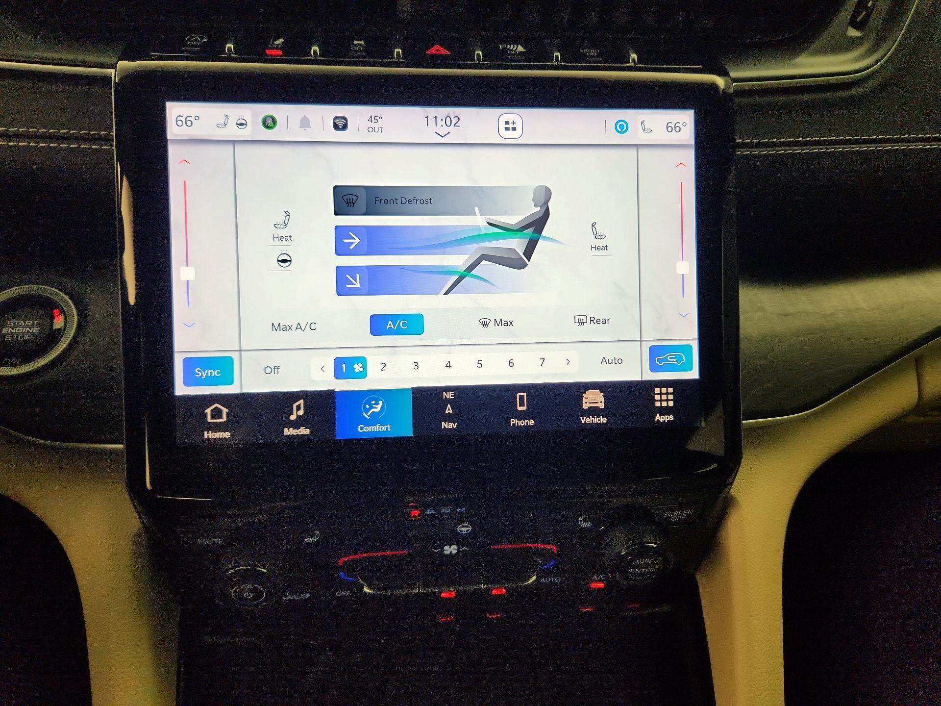 Thumbnail: 2023 Jeep Grand Cherokee - 17