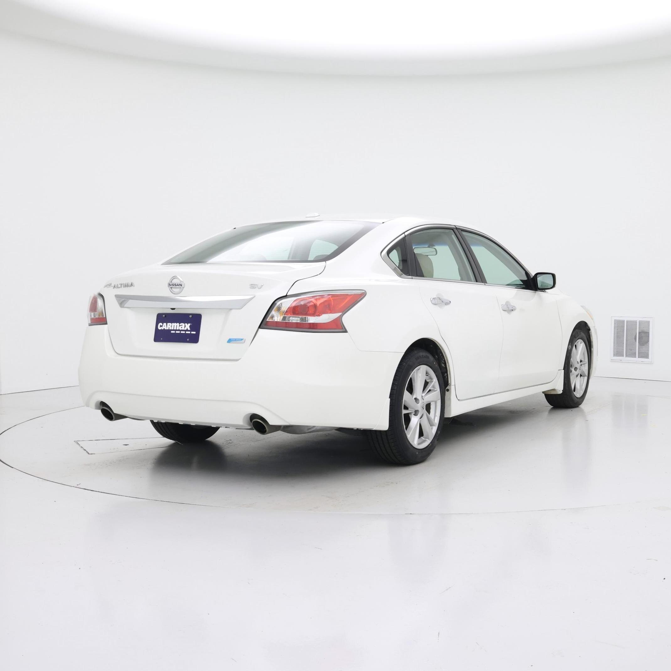 Thumbnail: 2014 Nissan Altima - 8