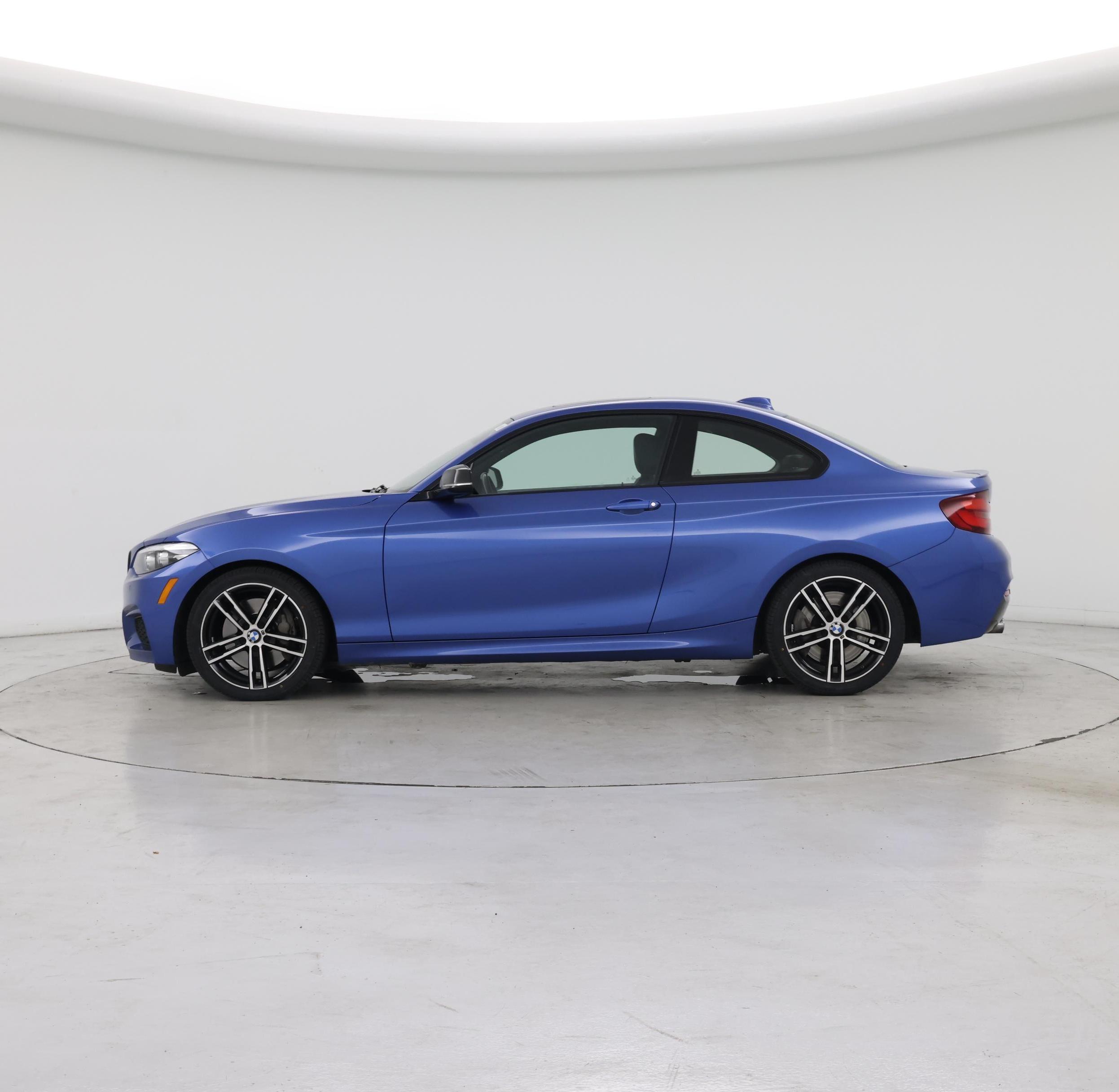 Thumbnail: 2021 BMW 2 Series - 3