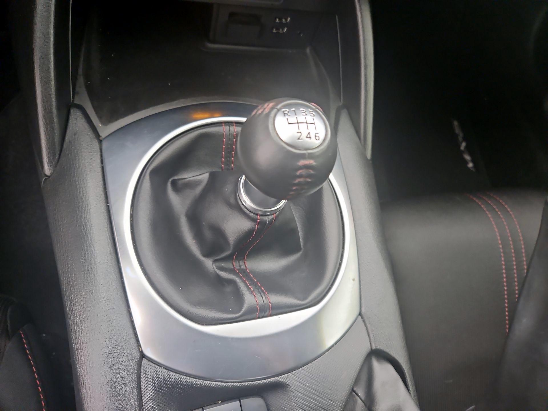 Thumbnail: 2016 Mazda MX-5 Miata - 17