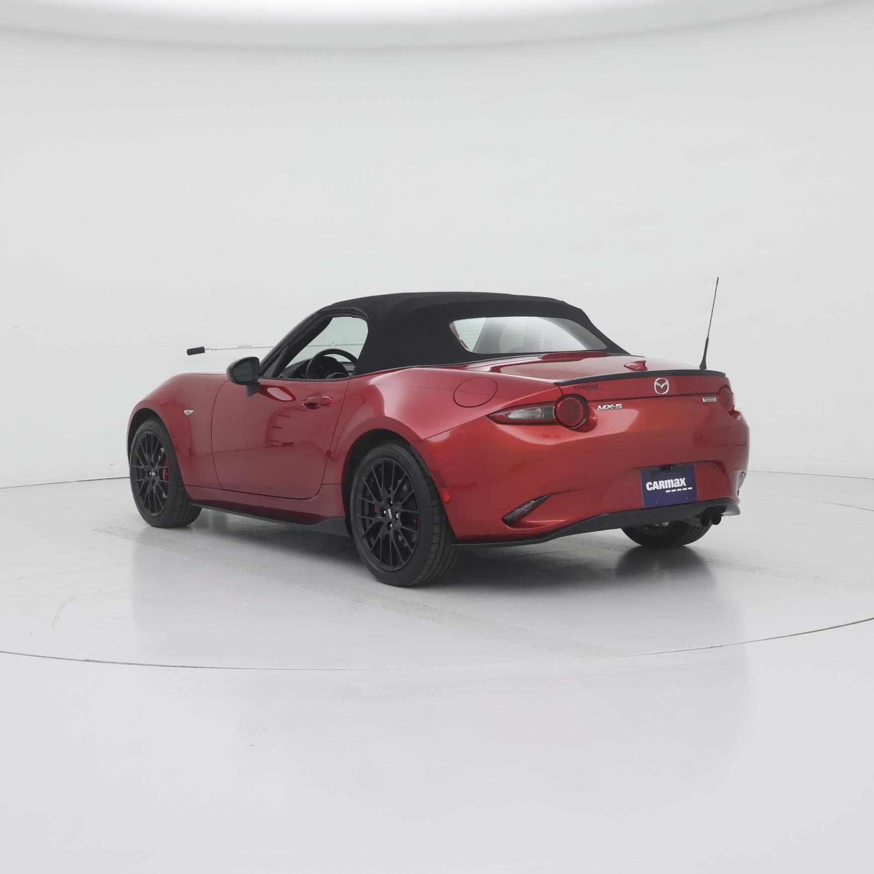 Thumbnail: 2016 Mazda MX-5 Miata - 2