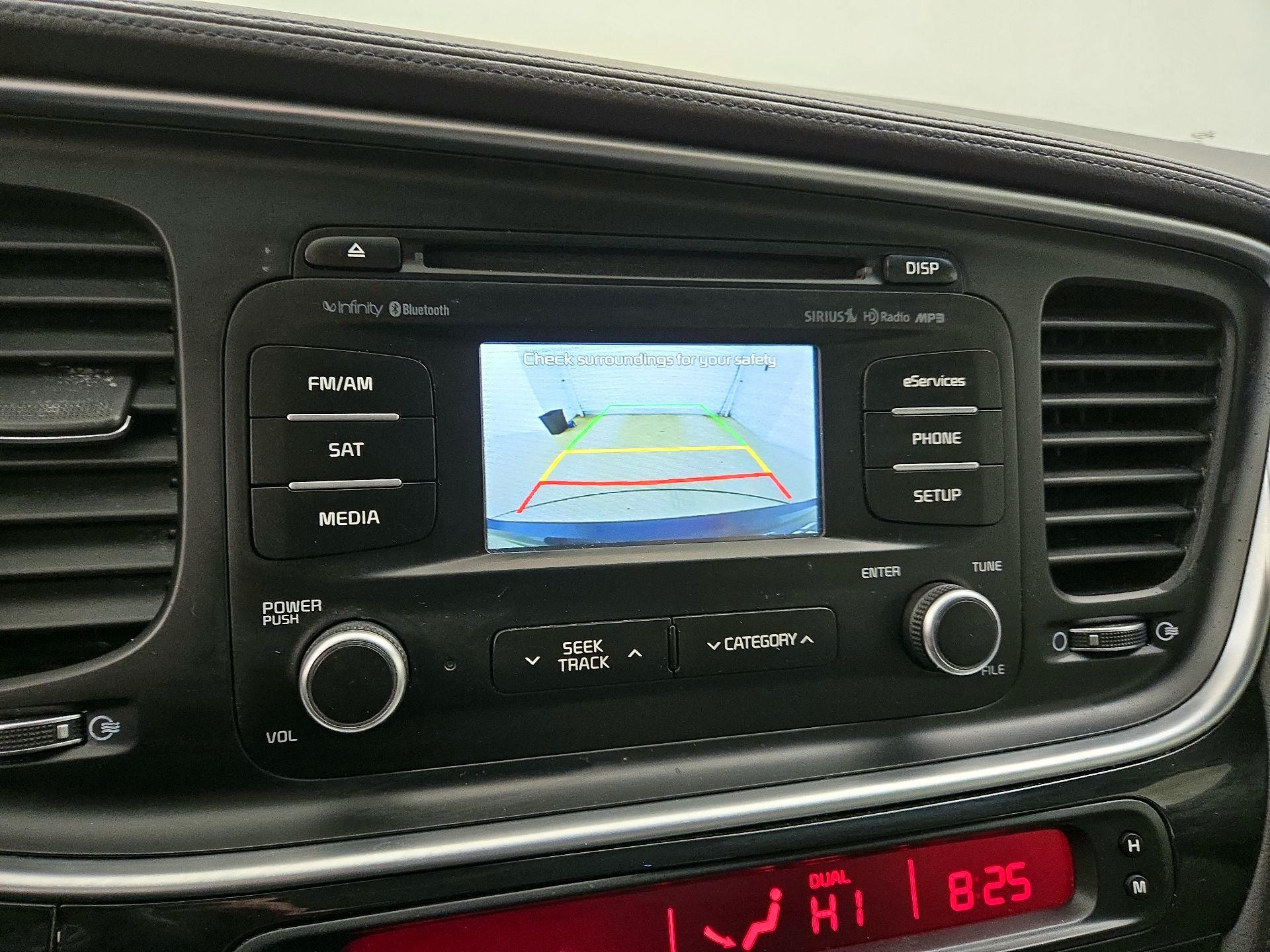 Thumbnail: 2015 Kia Optima - 14