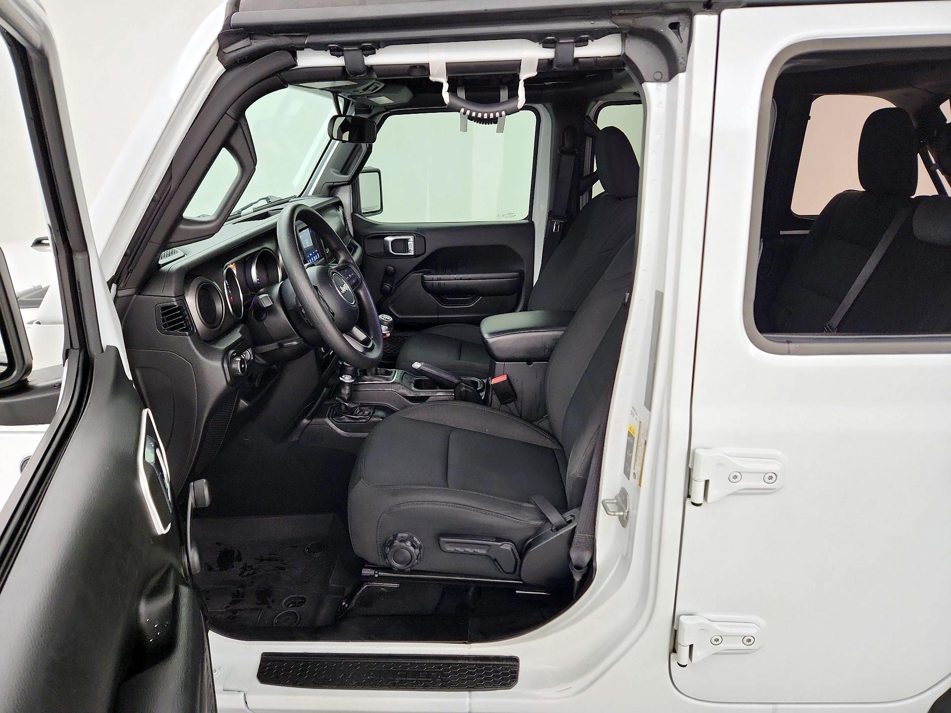 Thumbnail: 2022 Jeep Wrangler - 11