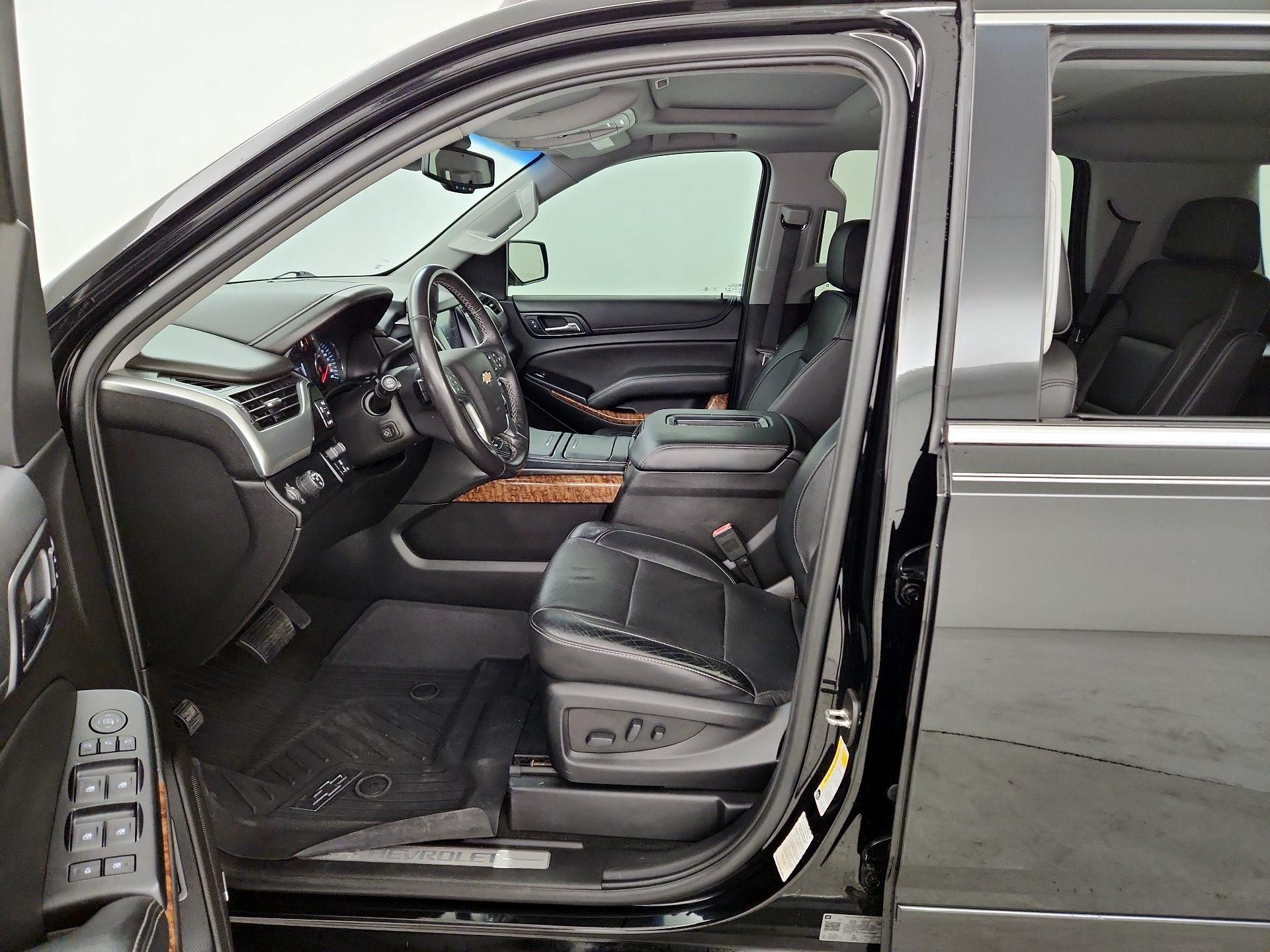 Thumbnail: 2018 Chevrolet Tahoe - 11