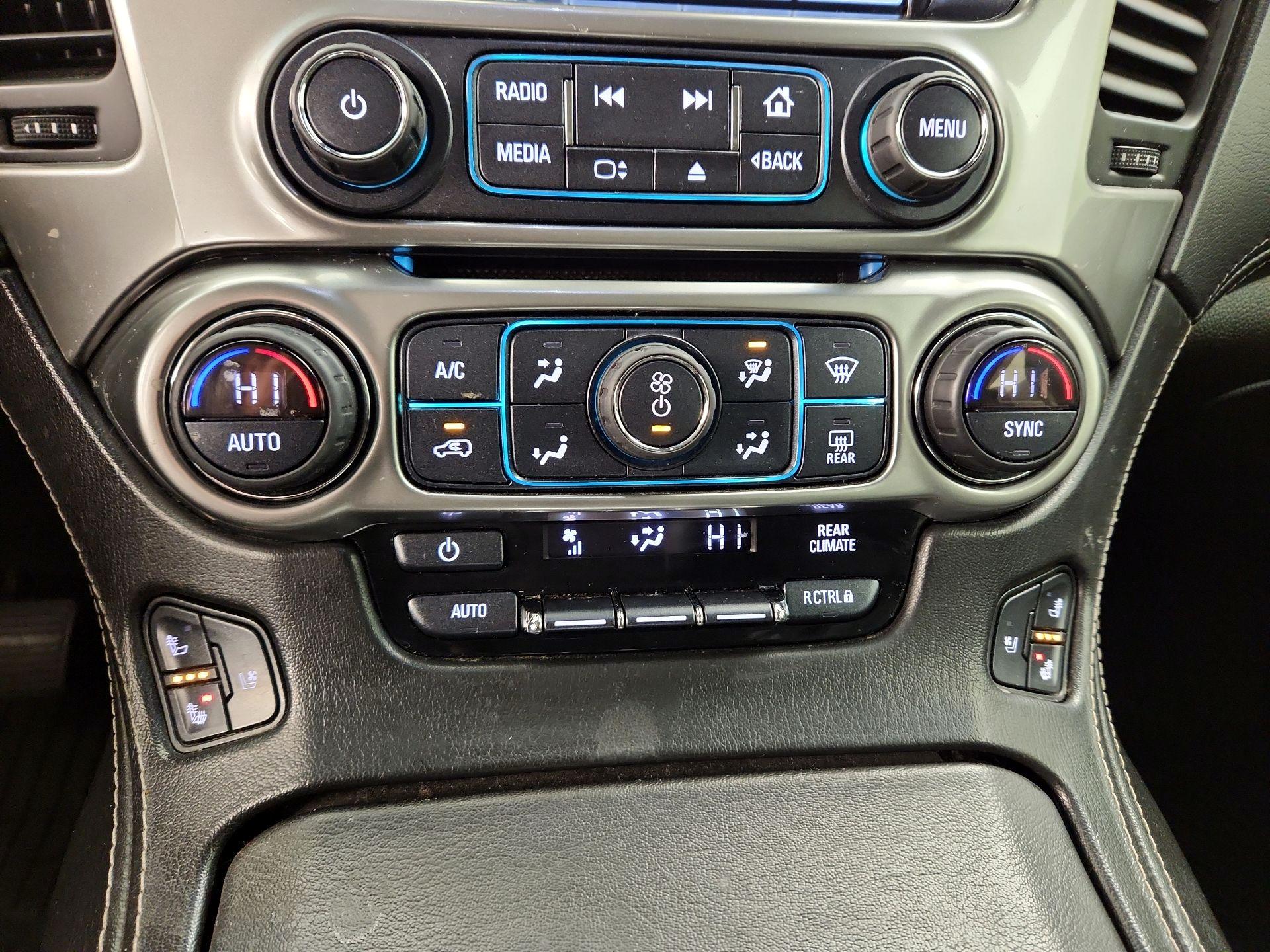 Thumbnail: 2018 Chevrolet Tahoe - 17