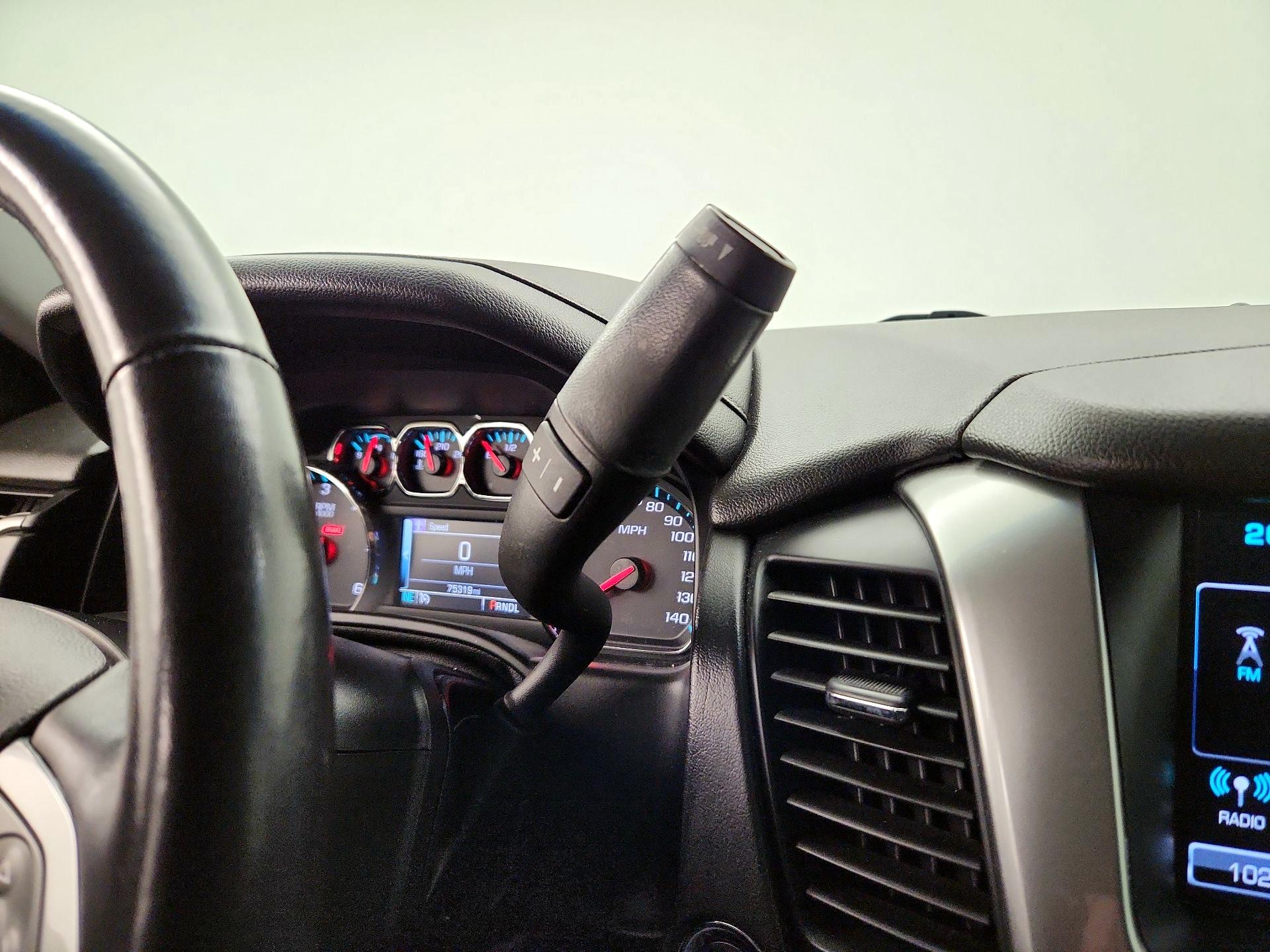 Thumbnail: 2018 Chevrolet Tahoe - 18