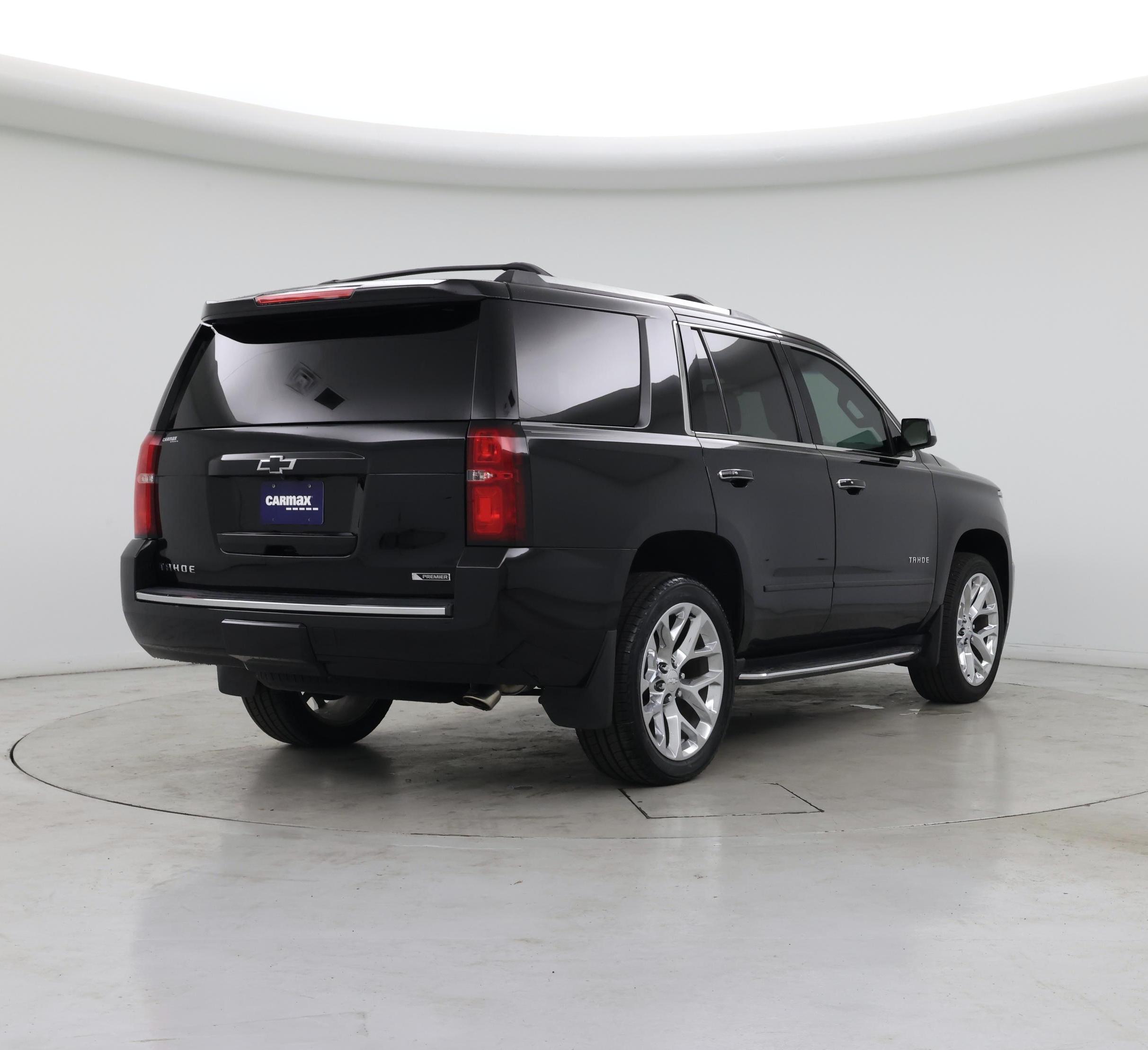 Thumbnail: 2018 Chevrolet Tahoe - 8