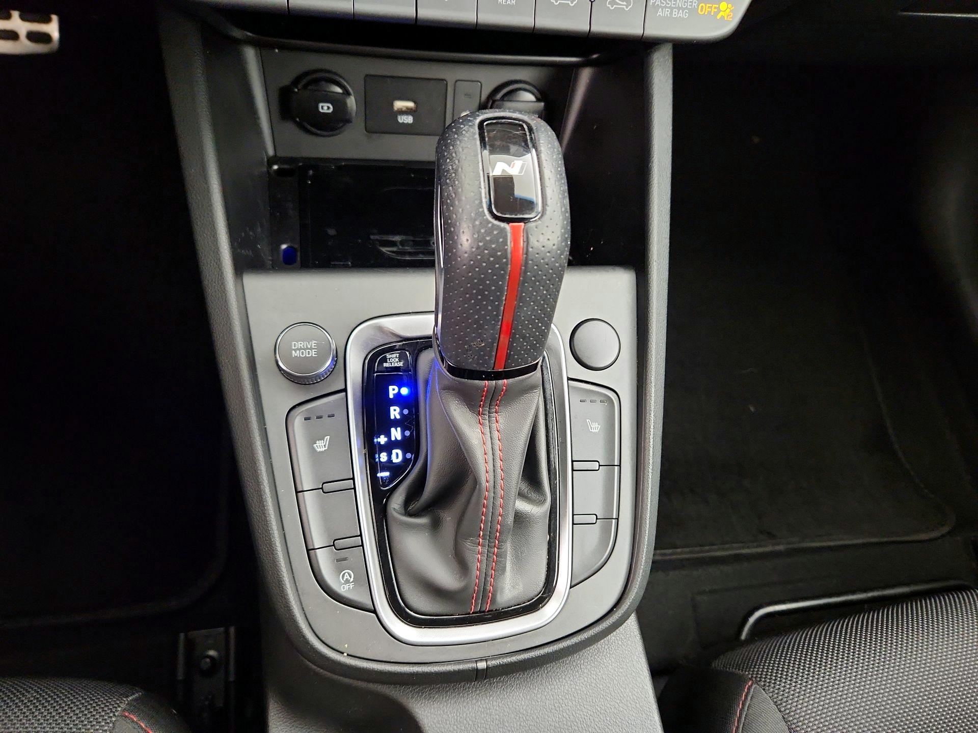 Thumbnail: 2022 Hyundai Kona - 17