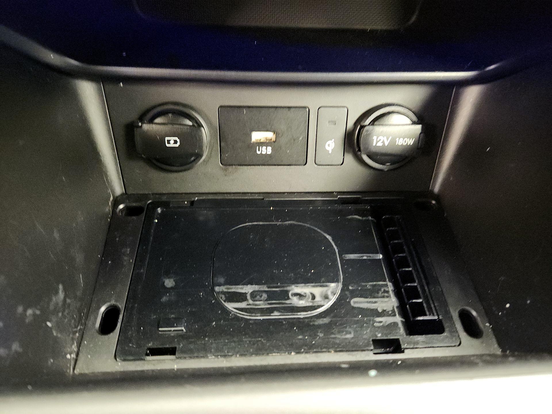 Thumbnail: 2022 Hyundai Kona - 18