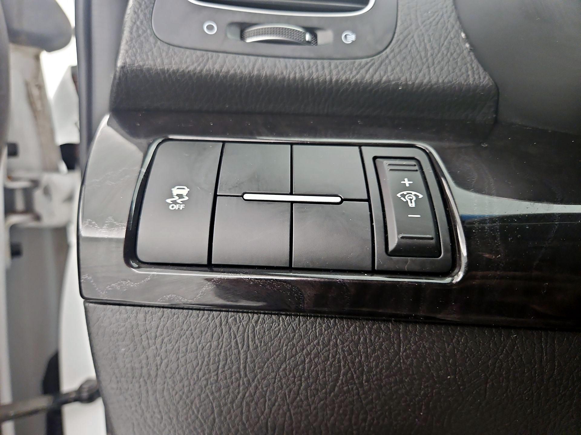 Thumbnail: 2015 Kia Sorento - 13