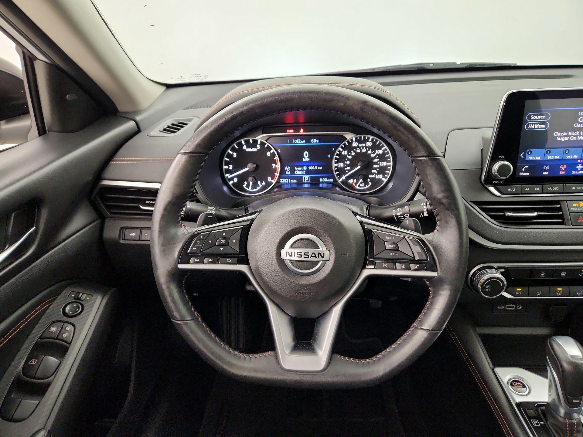 Thumbnail: 2021 Nissan Altima - 10