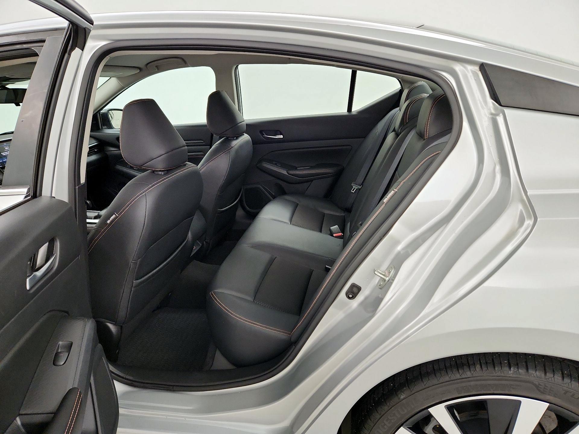 Thumbnail: 2021 Nissan Altima - 19