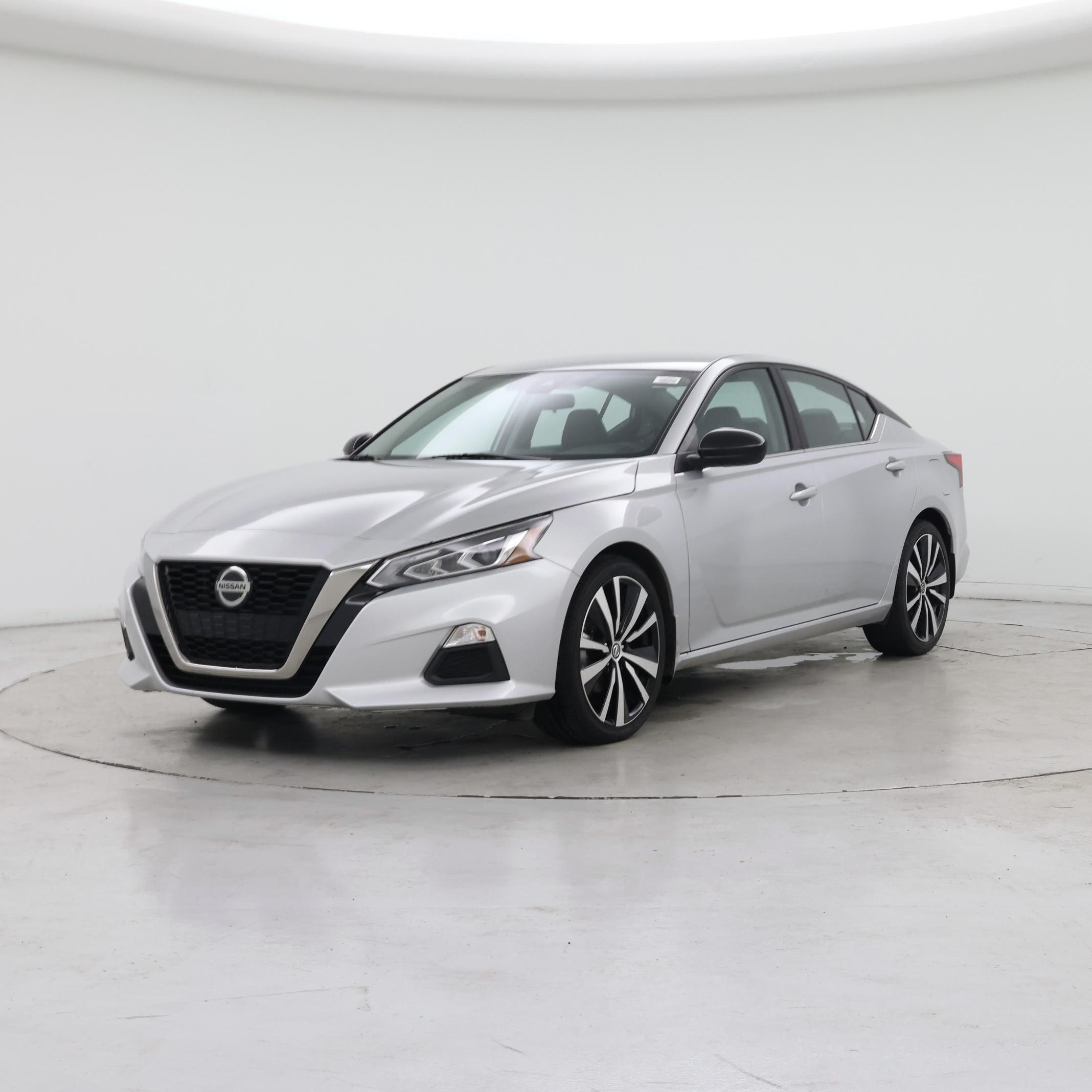 Thumbnail: 2021 Nissan Altima - 4