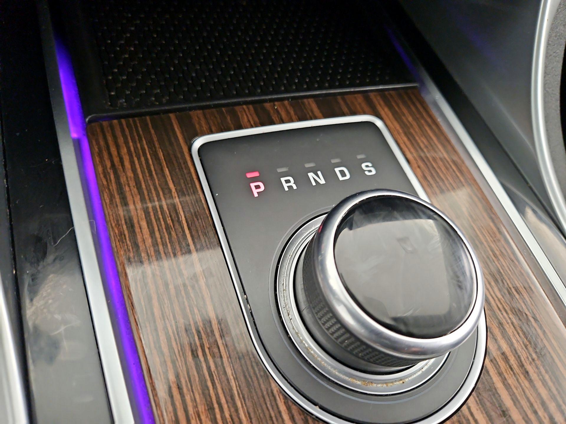 Thumbnail: 2017 Jaguar XE - 18