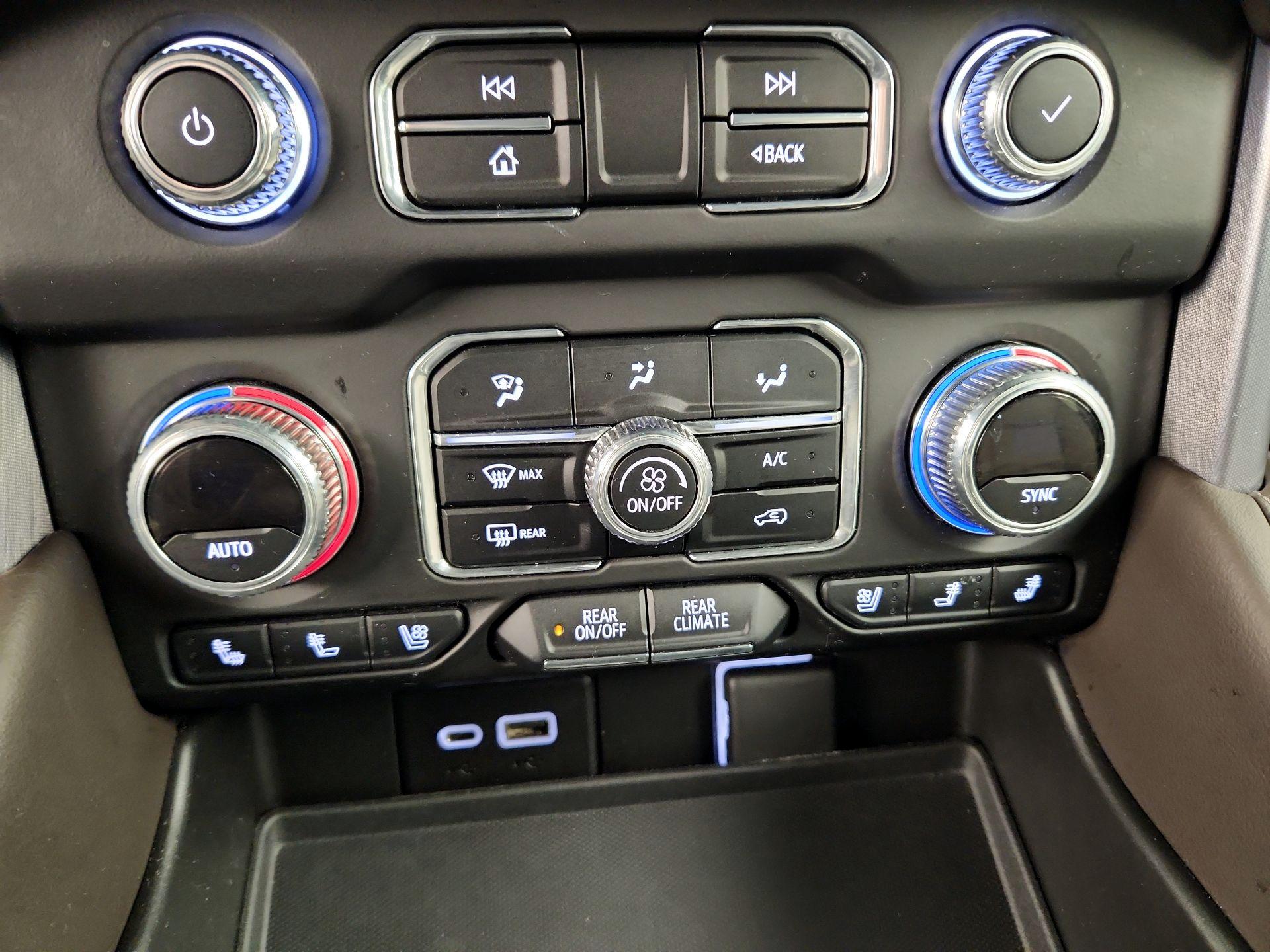 Thumbnail: 2022 GMC Yukon - 17