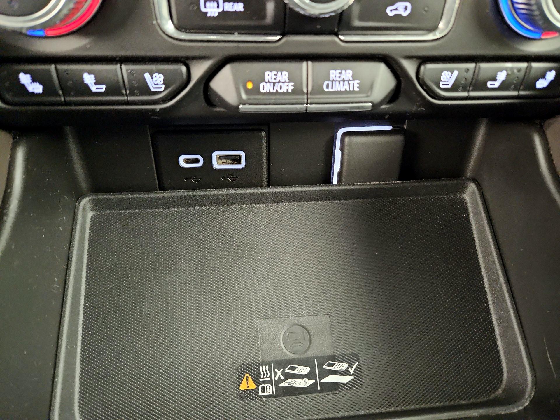 Thumbnail: 2022 GMC Yukon - 19