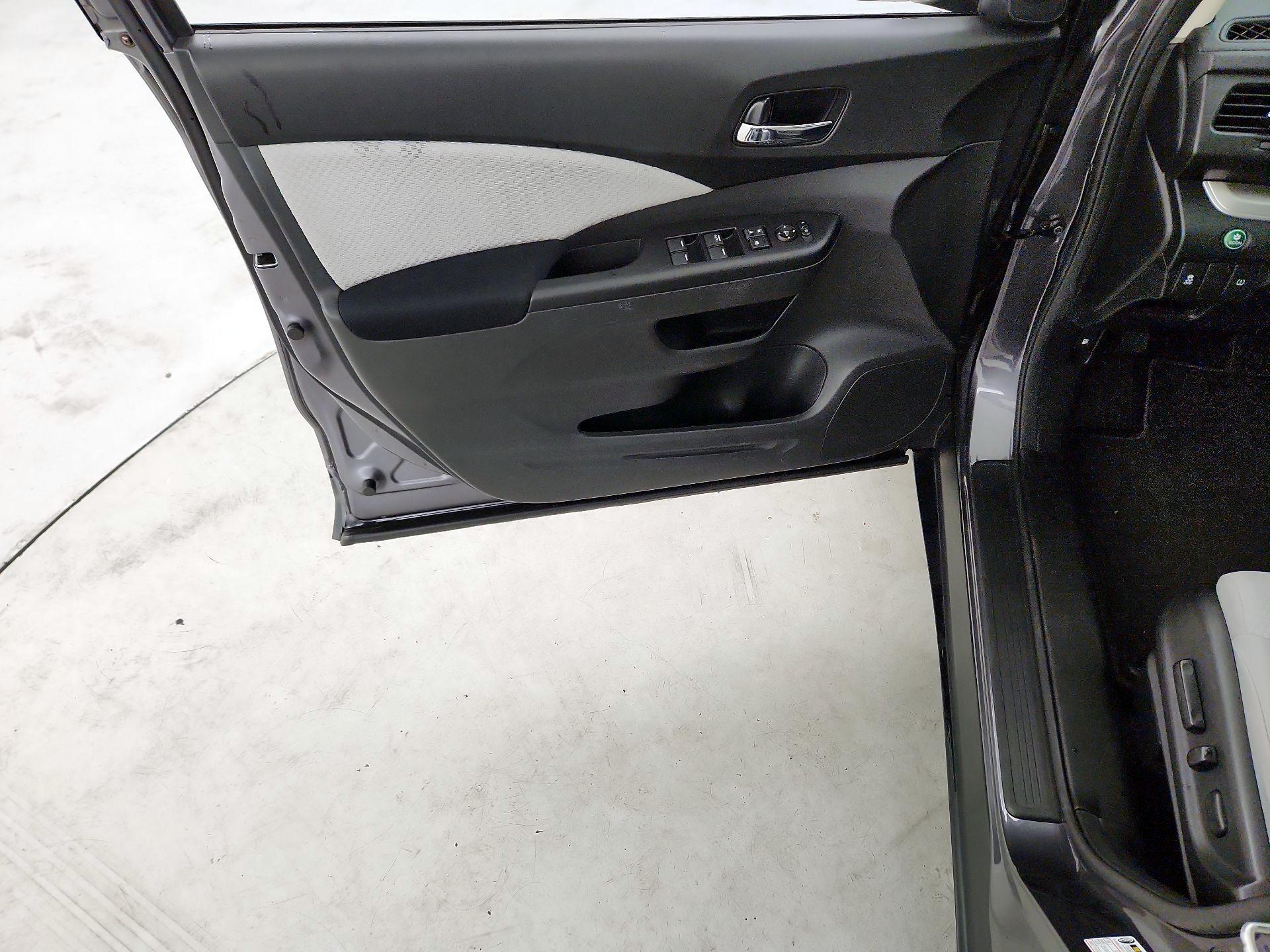 Thumbnail: 2016 Honda CR-V - 12