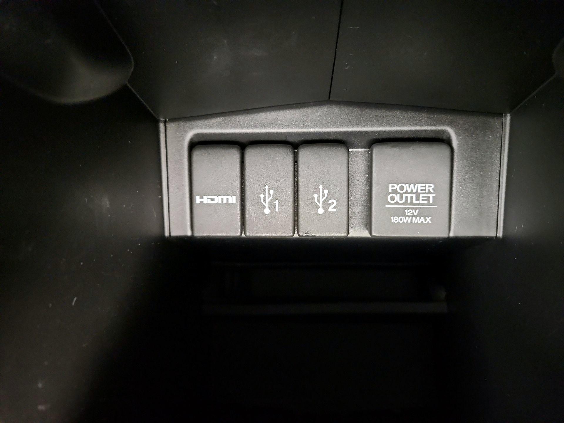 Thumbnail: 2016 Honda CR-V - 18