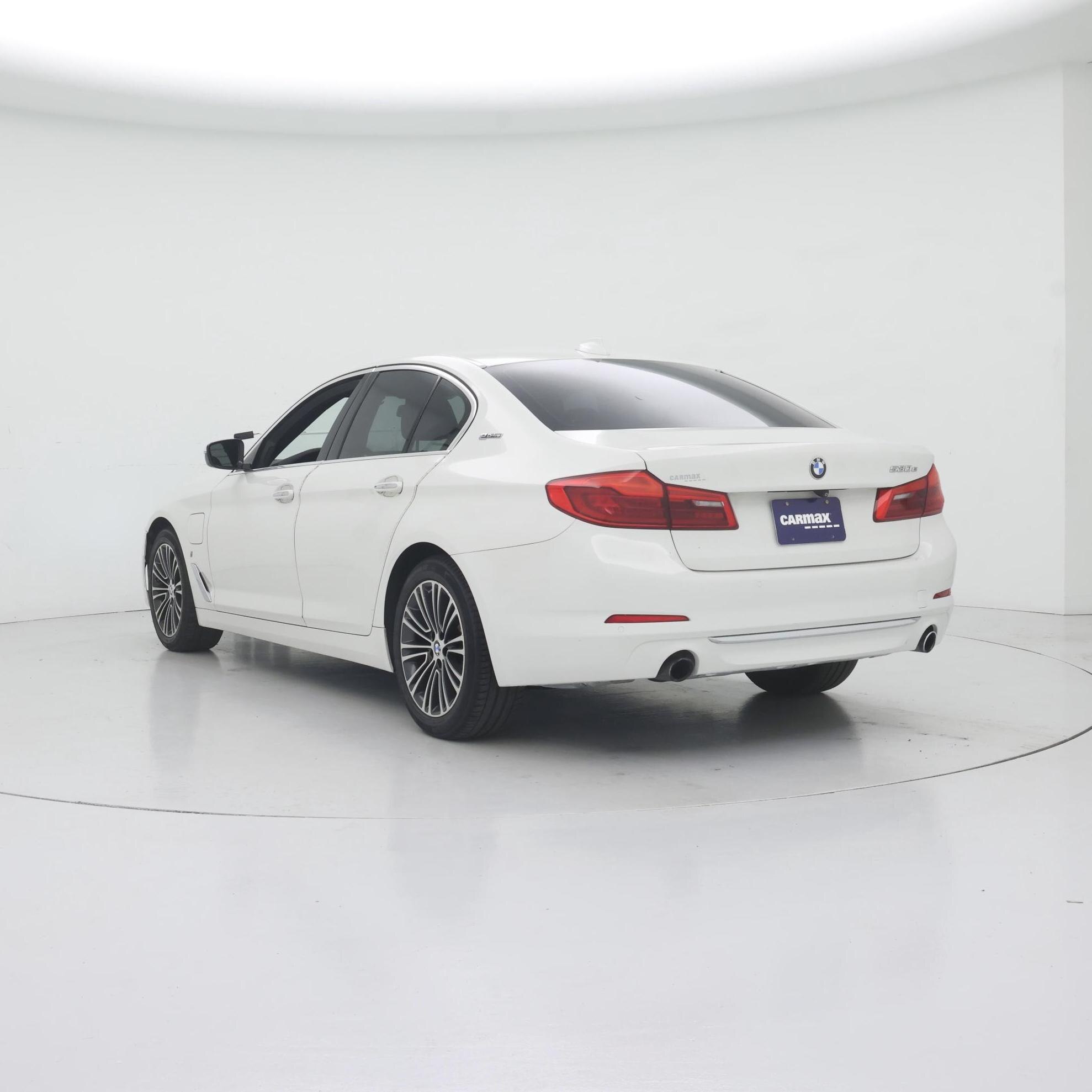 Thumbnail: 2018 BMW 5 Series - 2