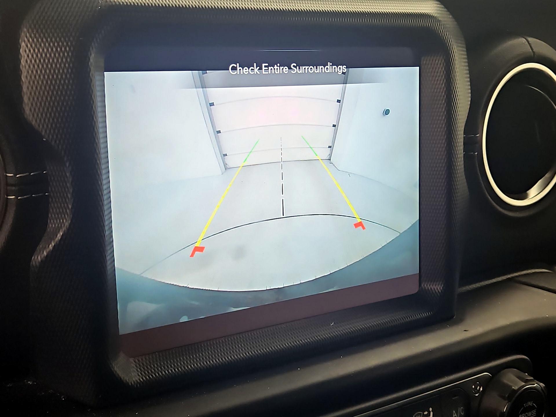 Thumbnail: 2021 Jeep Wrangler - 15