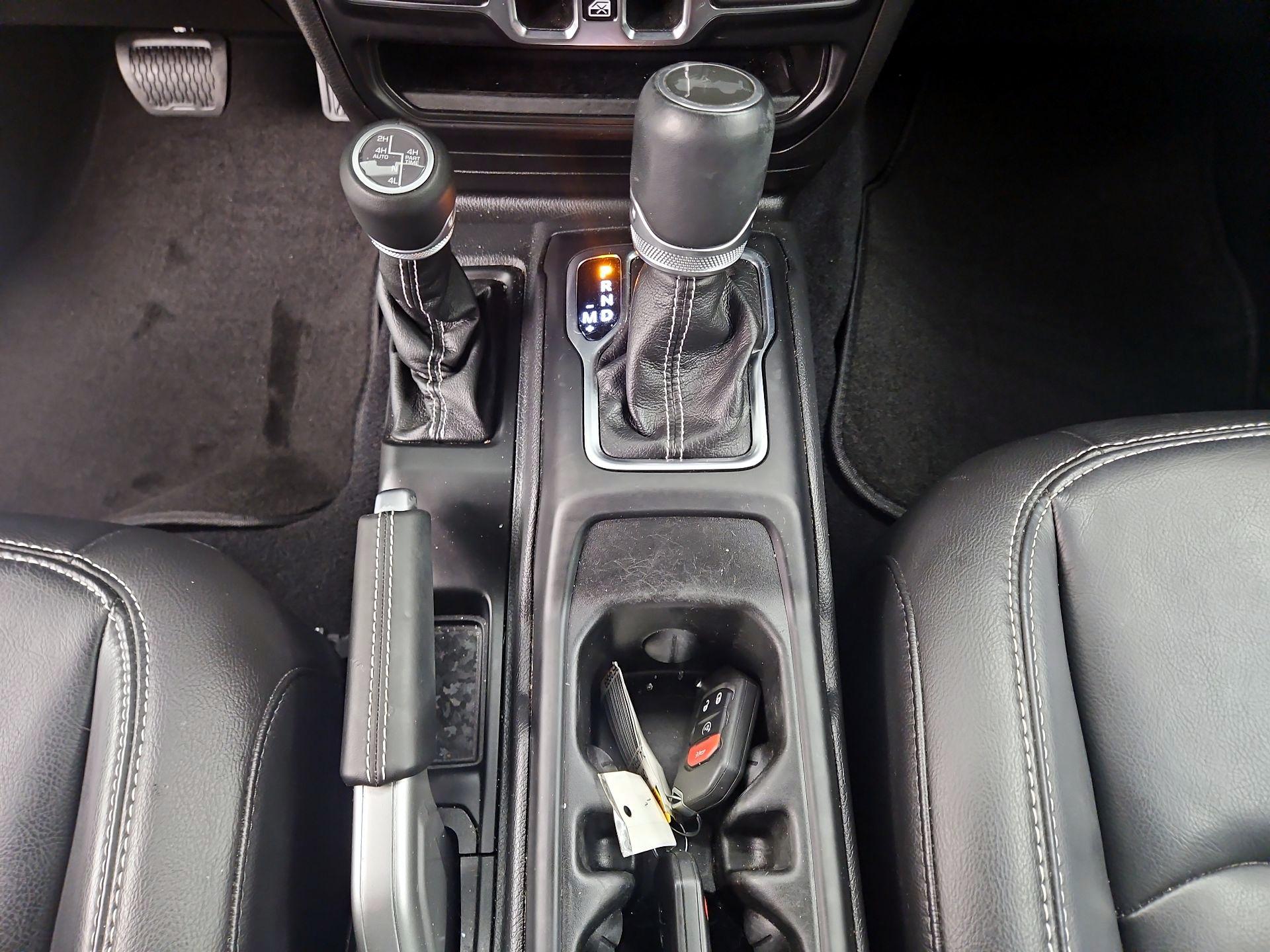 Thumbnail: 2021 Jeep Wrangler - 18