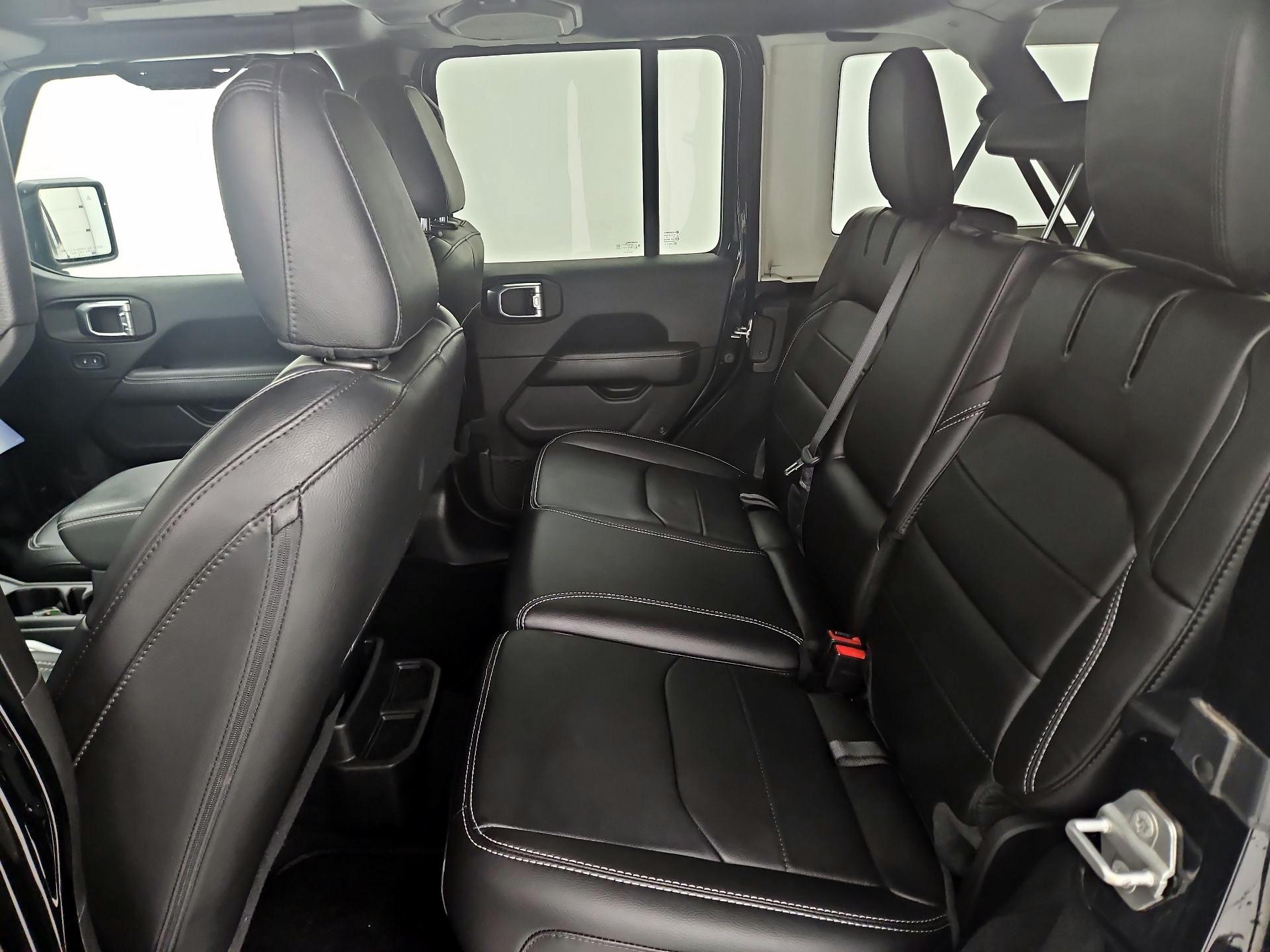 Thumbnail: 2021 Jeep Wrangler - 20