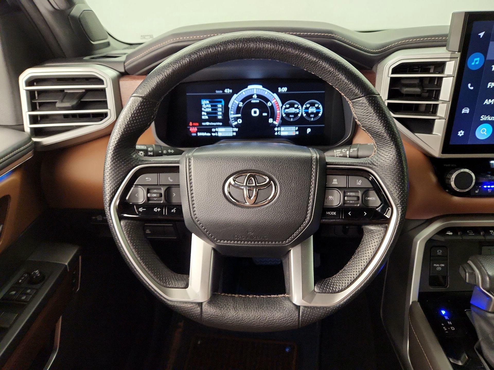 Thumbnail: 2022 Toyota Tundra - 10