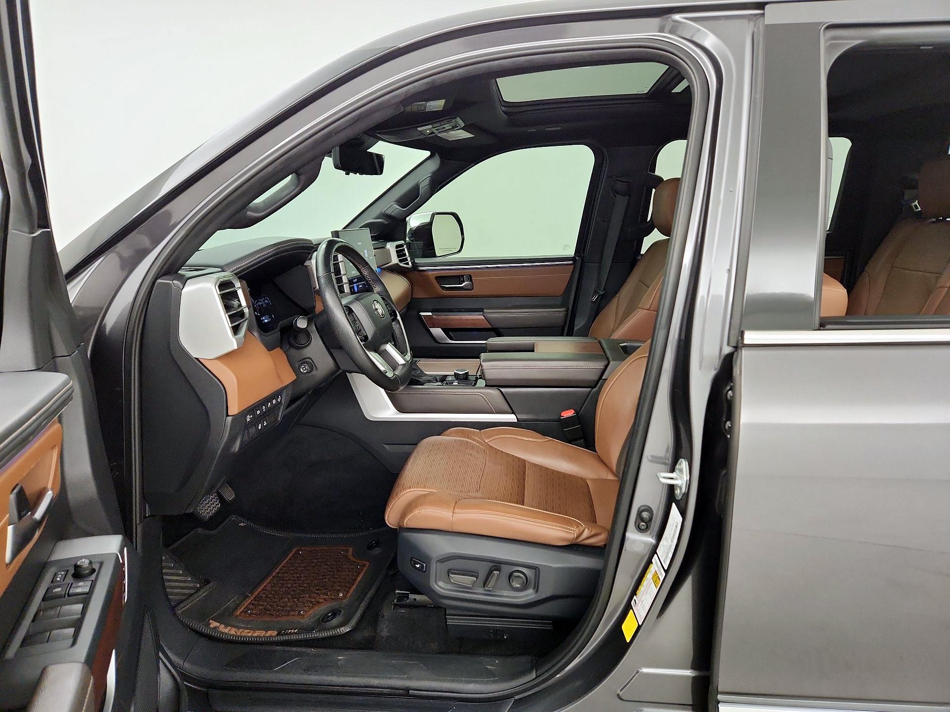 Thumbnail: 2022 Toyota Tundra - 11