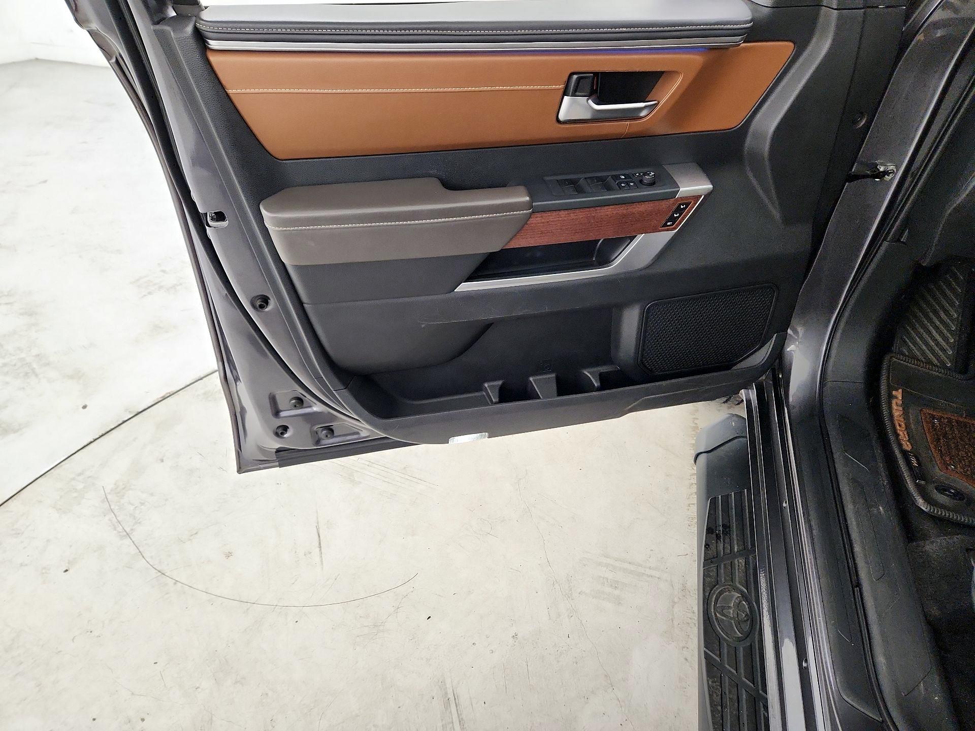 Thumbnail: 2022 Toyota Tundra - 12