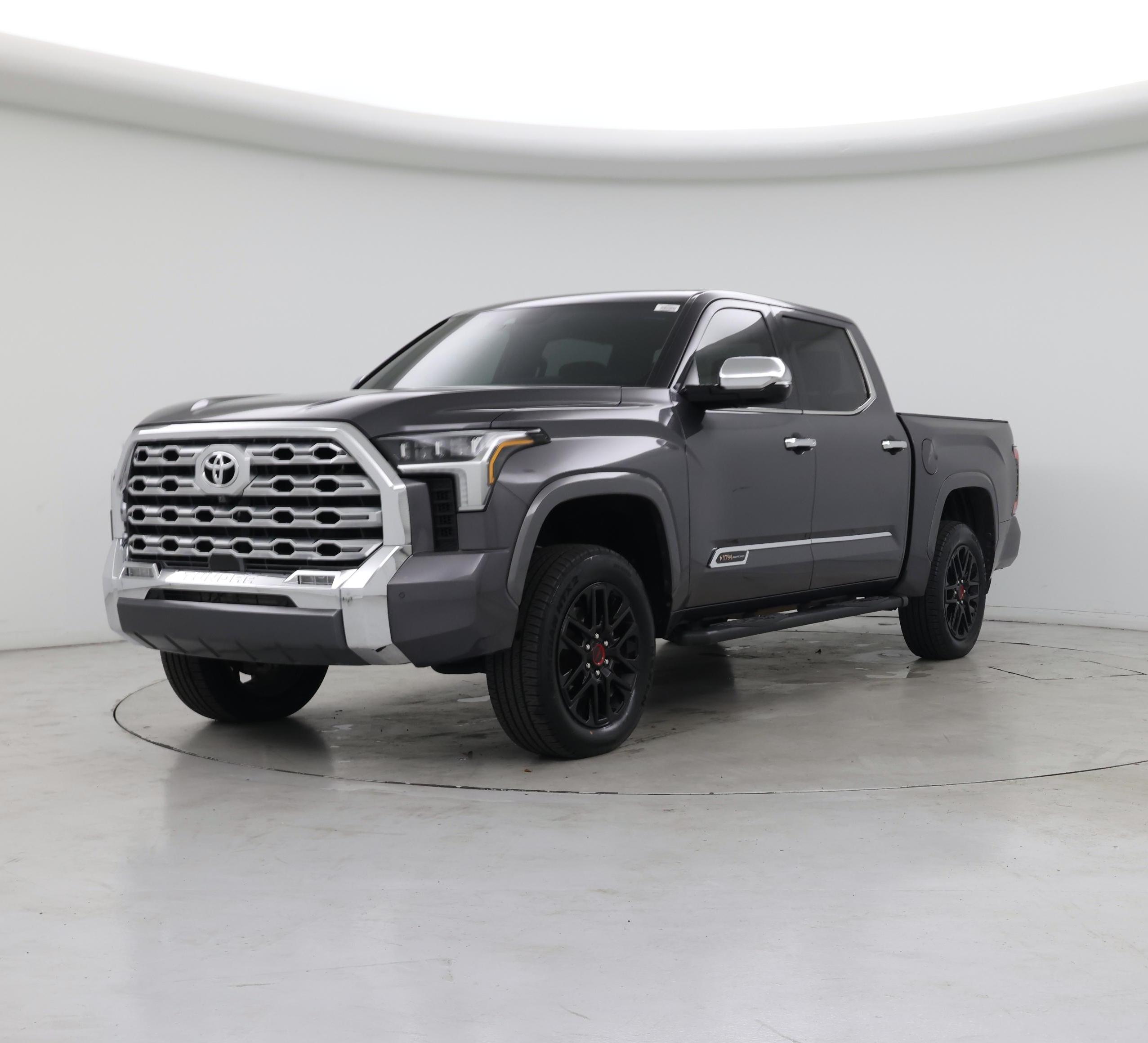 Thumbnail: 2022 Toyota Tundra - 4