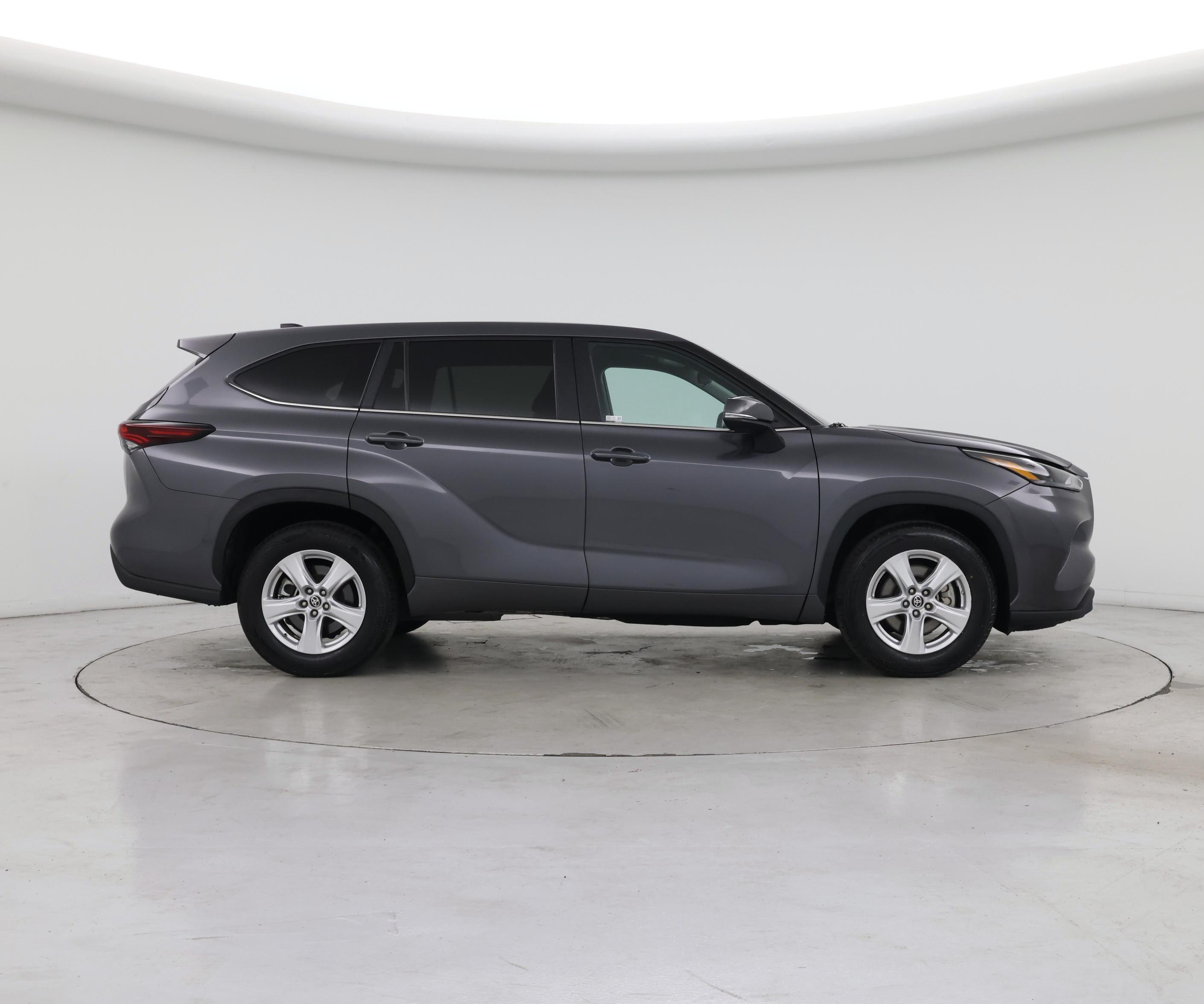 Thumbnail: 2024 Toyota Highlander - 7