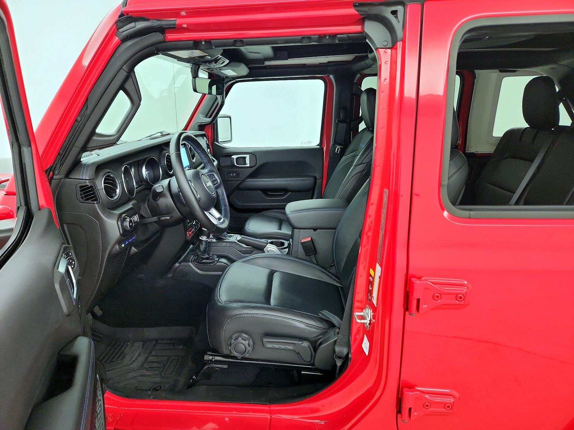 Thumbnail: 2021 Jeep Wrangler - 11