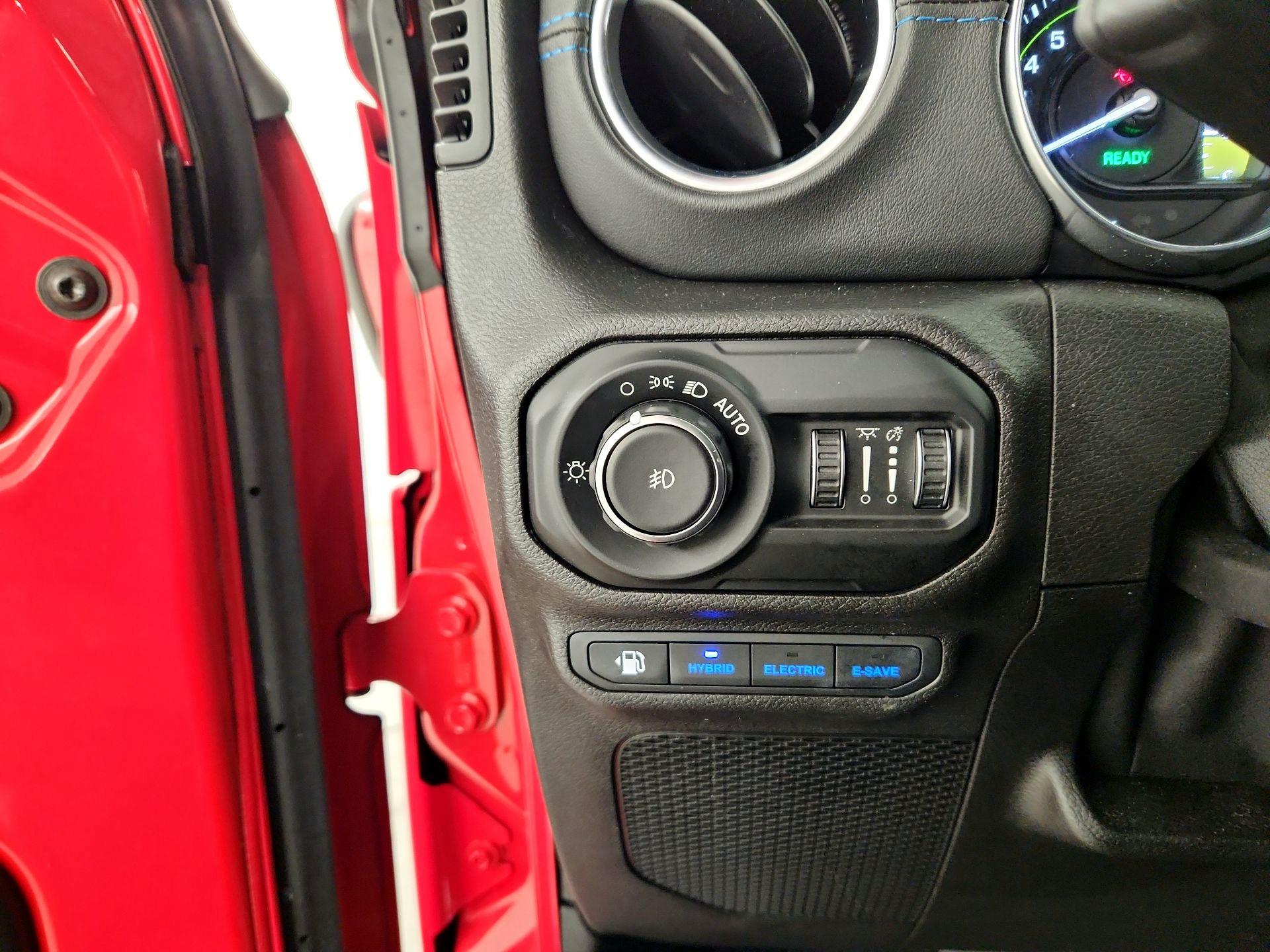 Thumbnail: 2021 Jeep Wrangler - 13