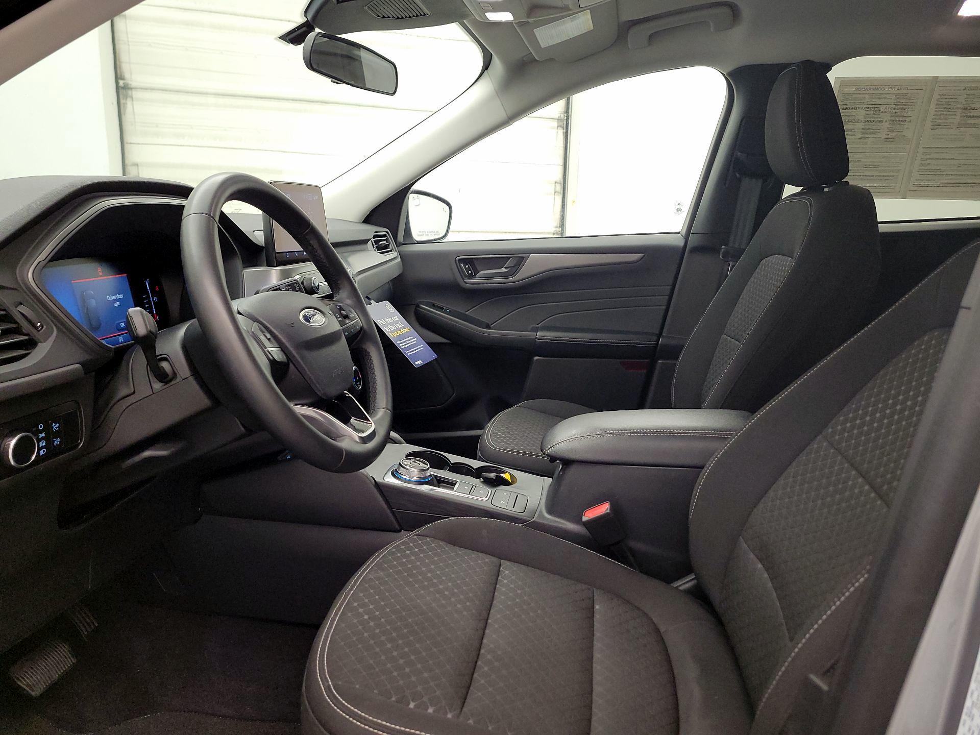 Thumbnail: 2023 Ford Escape - 11