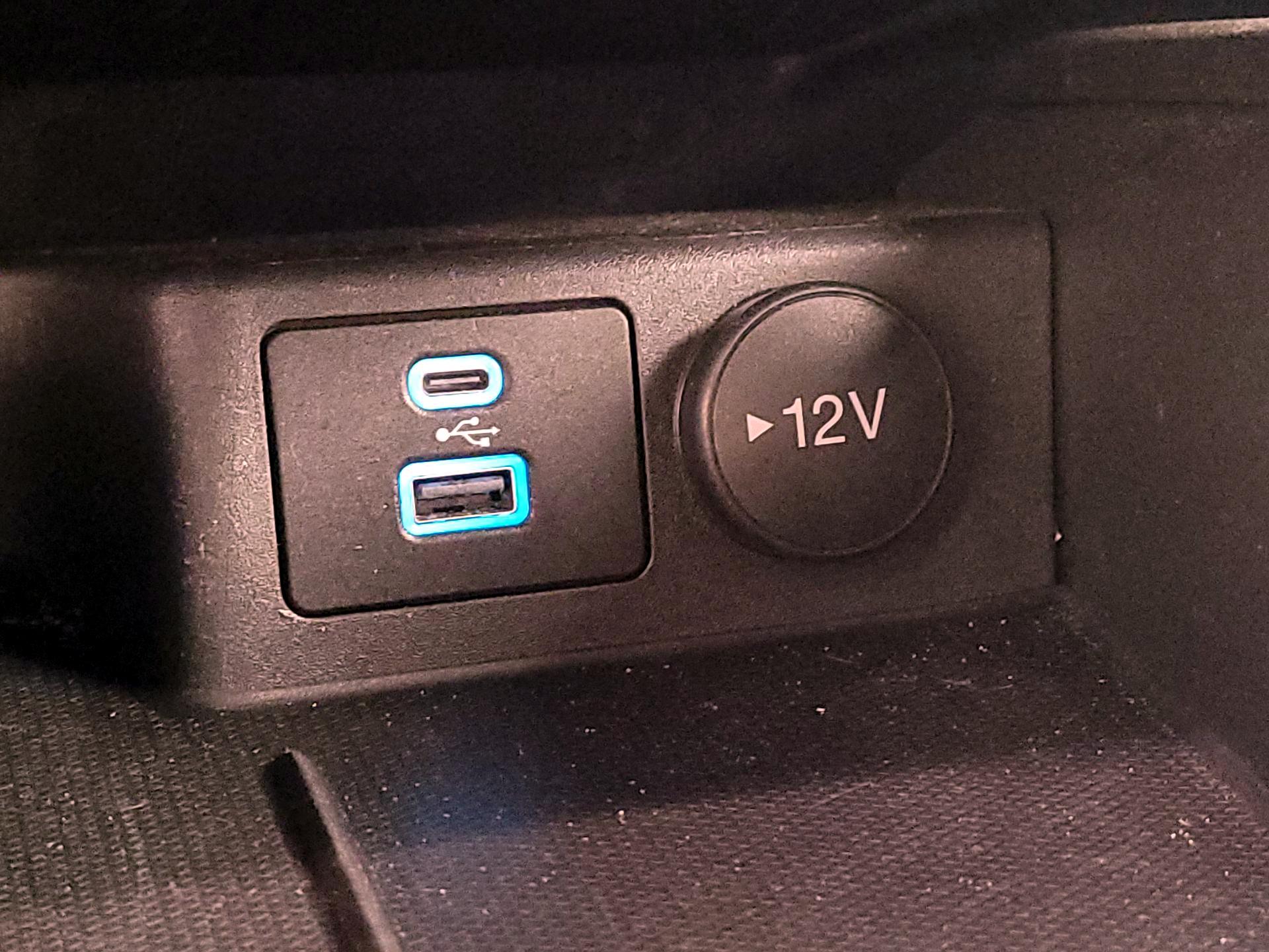 Thumbnail: 2023 Ford Escape - 18