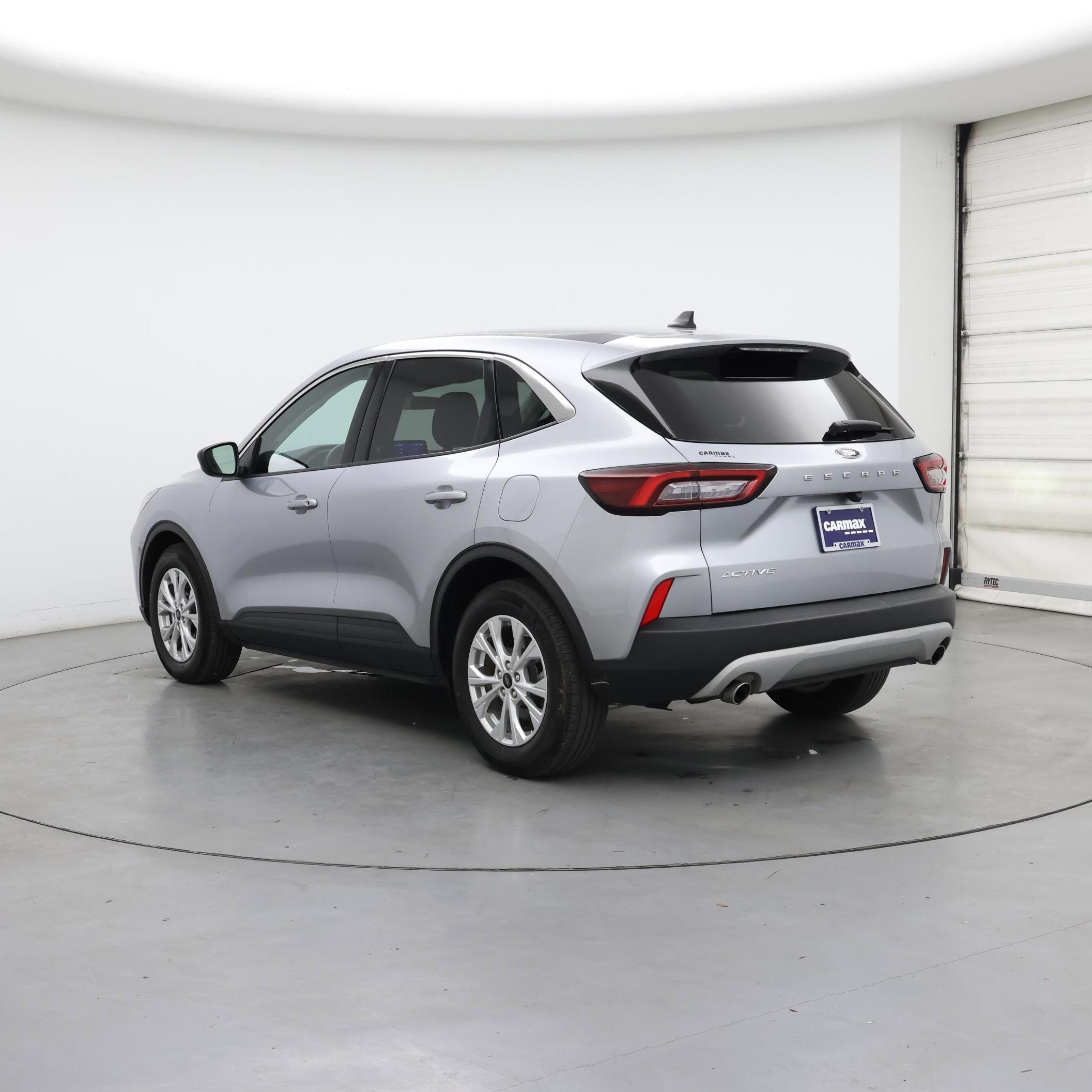 Thumbnail: 2023 Ford Escape - 2