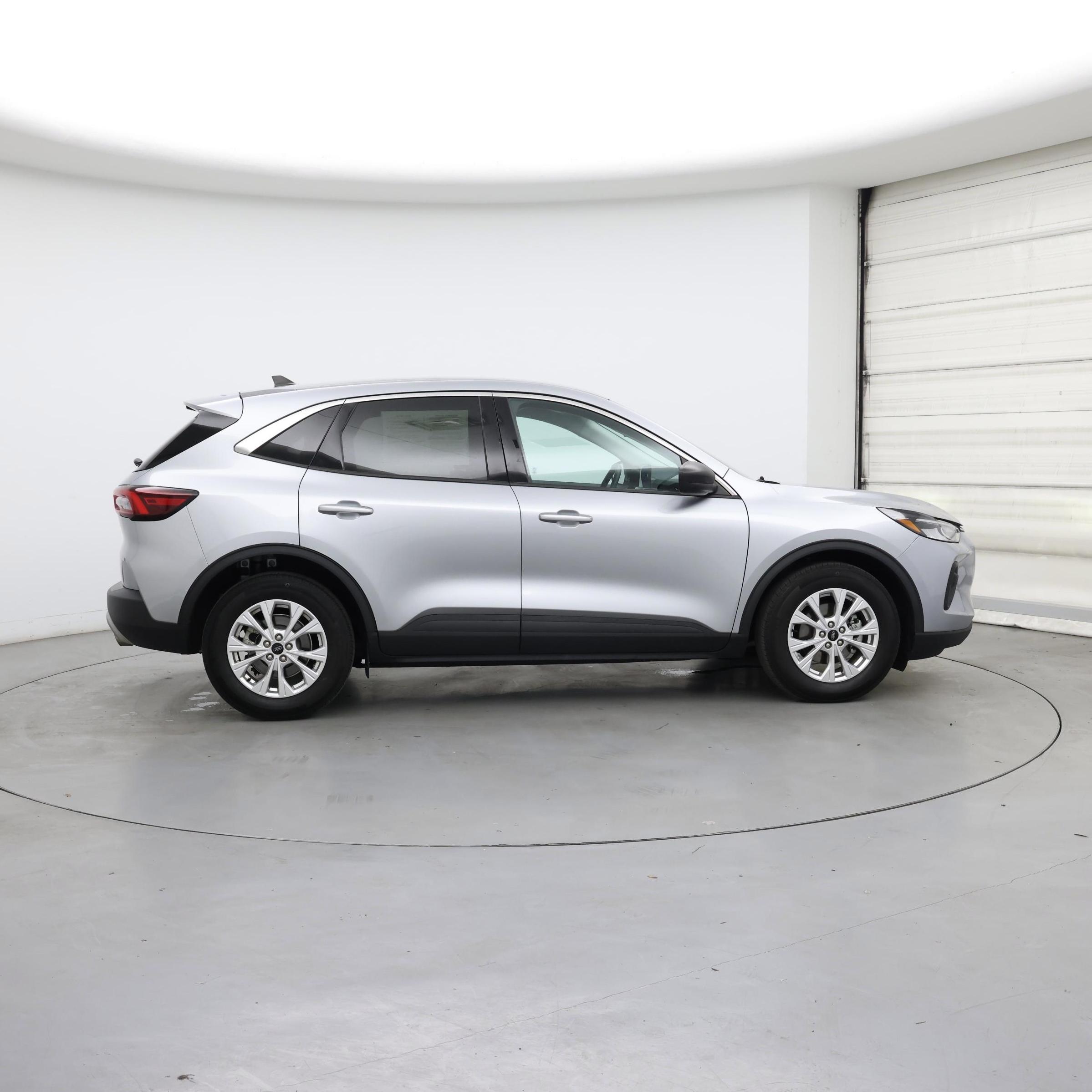 Thumbnail: 2023 Ford Escape - 7