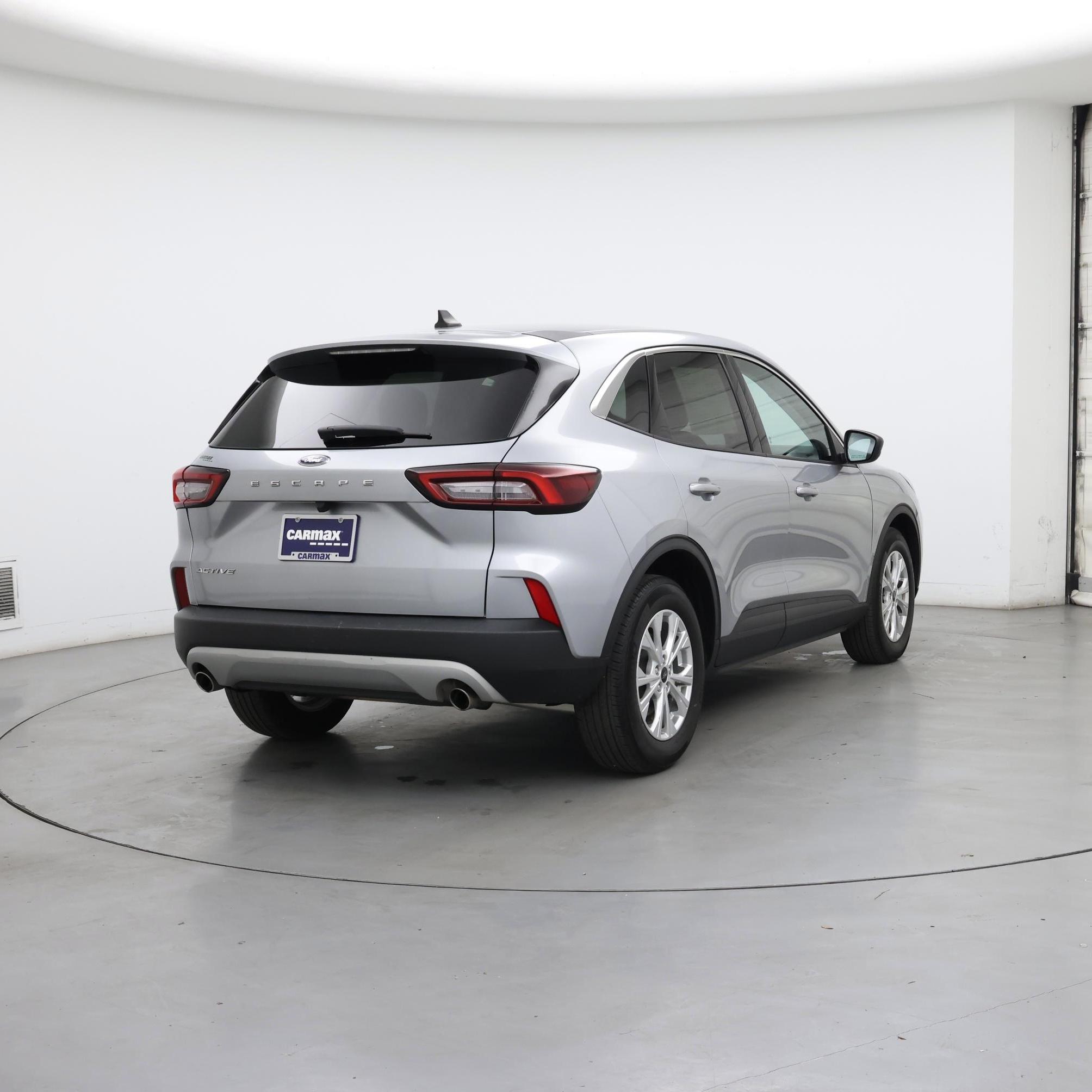 Thumbnail: 2023 Ford Escape - 8