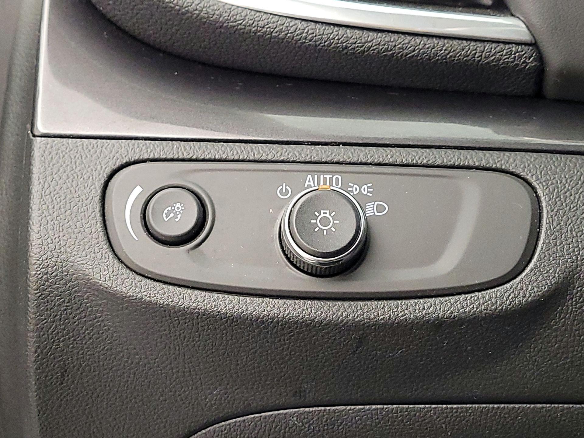 Thumbnail: 2022 Buick Encore - 13