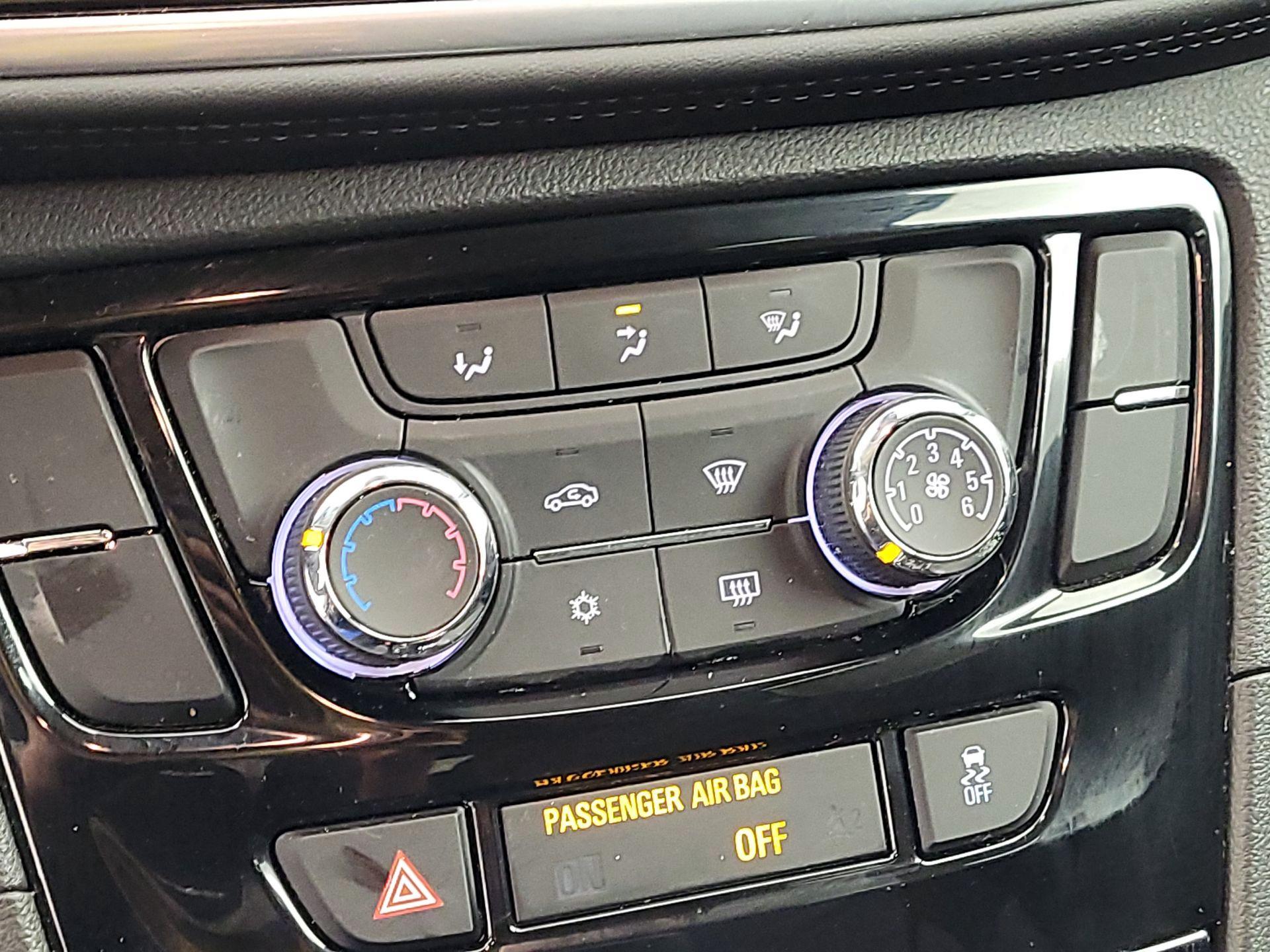 Thumbnail: 2022 Buick Encore - 16