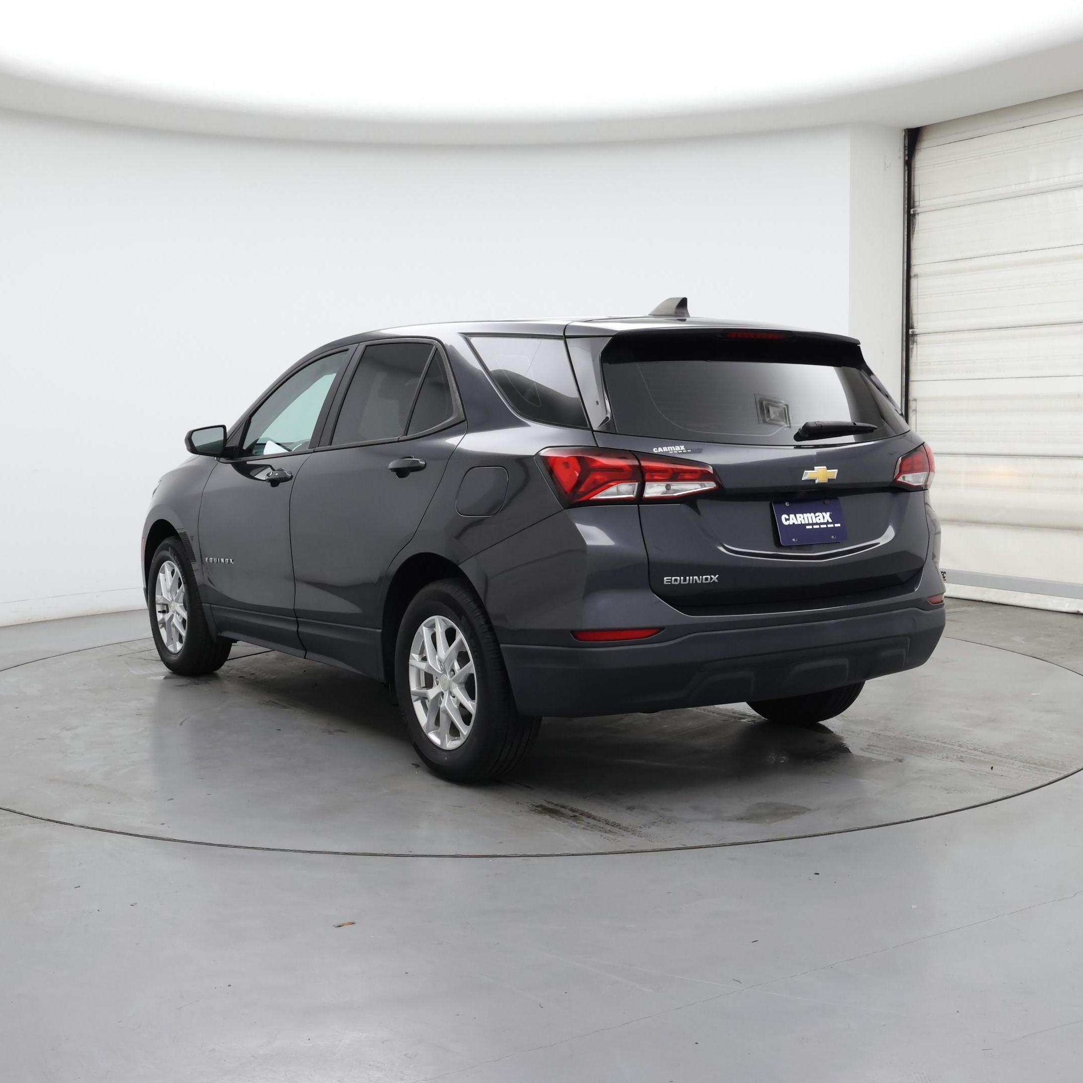 Thumbnail: 2022 Chevrolet Equinox - 2