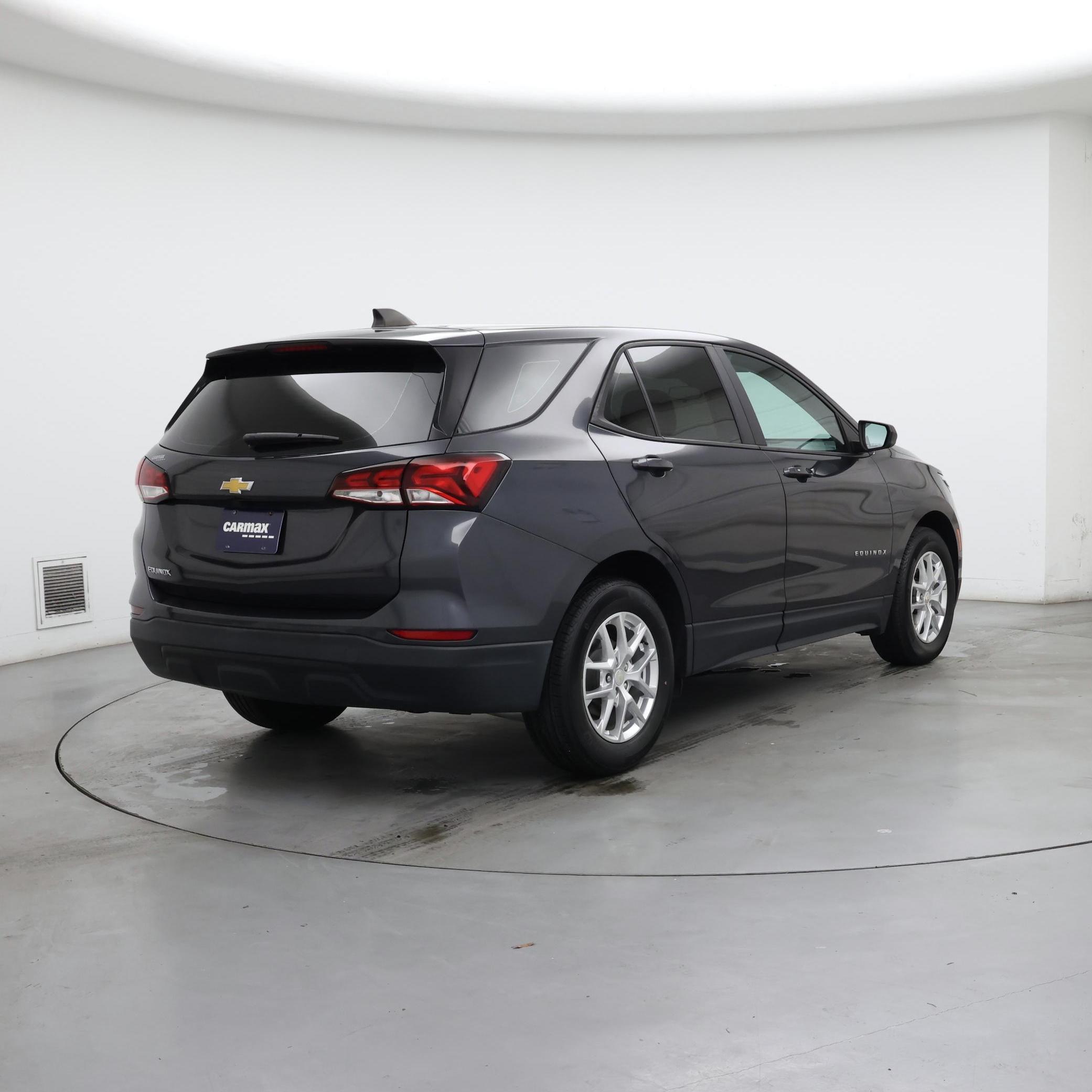 Thumbnail: 2022 Chevrolet Equinox - 8