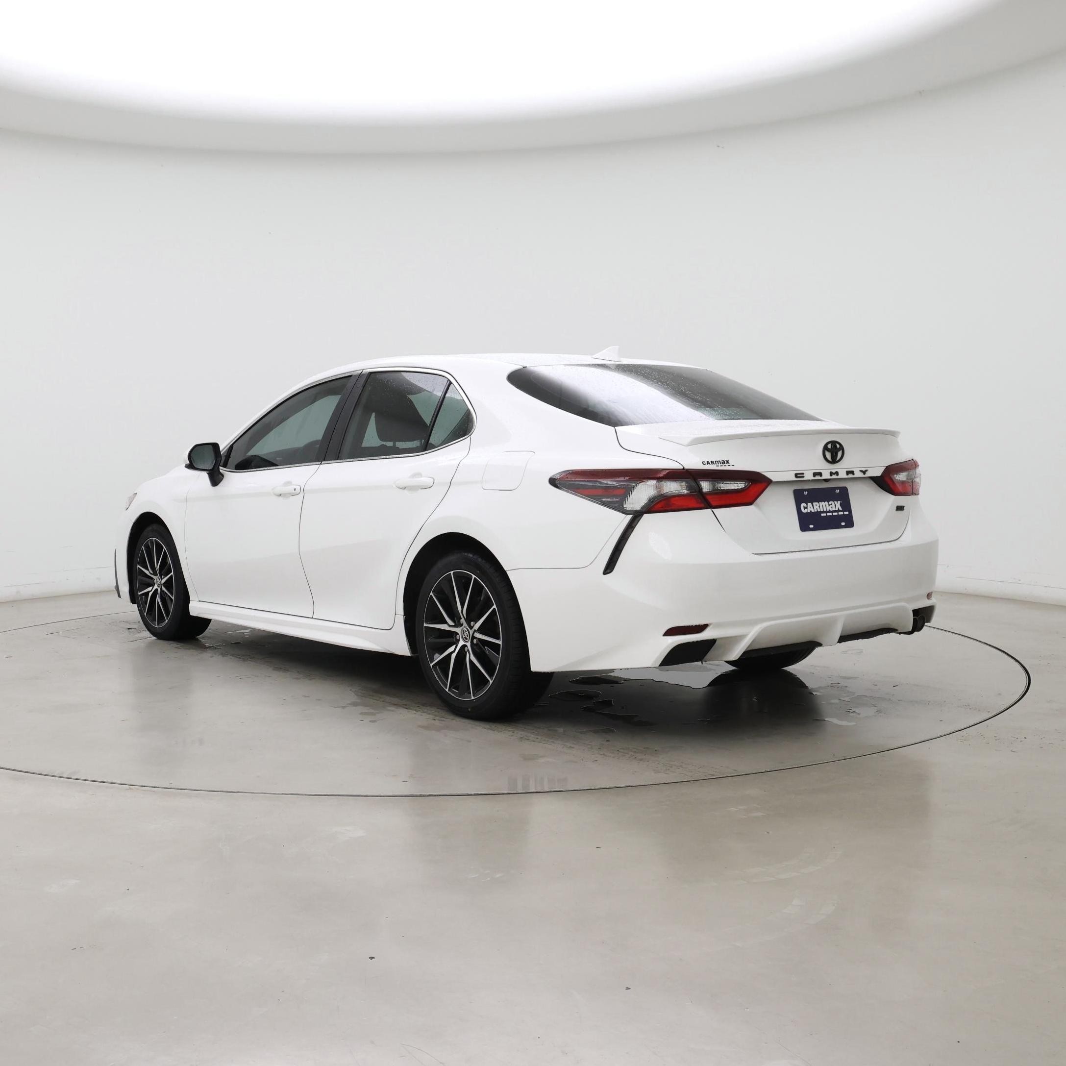 Thumbnail: 2021 Toyota Camry - 2